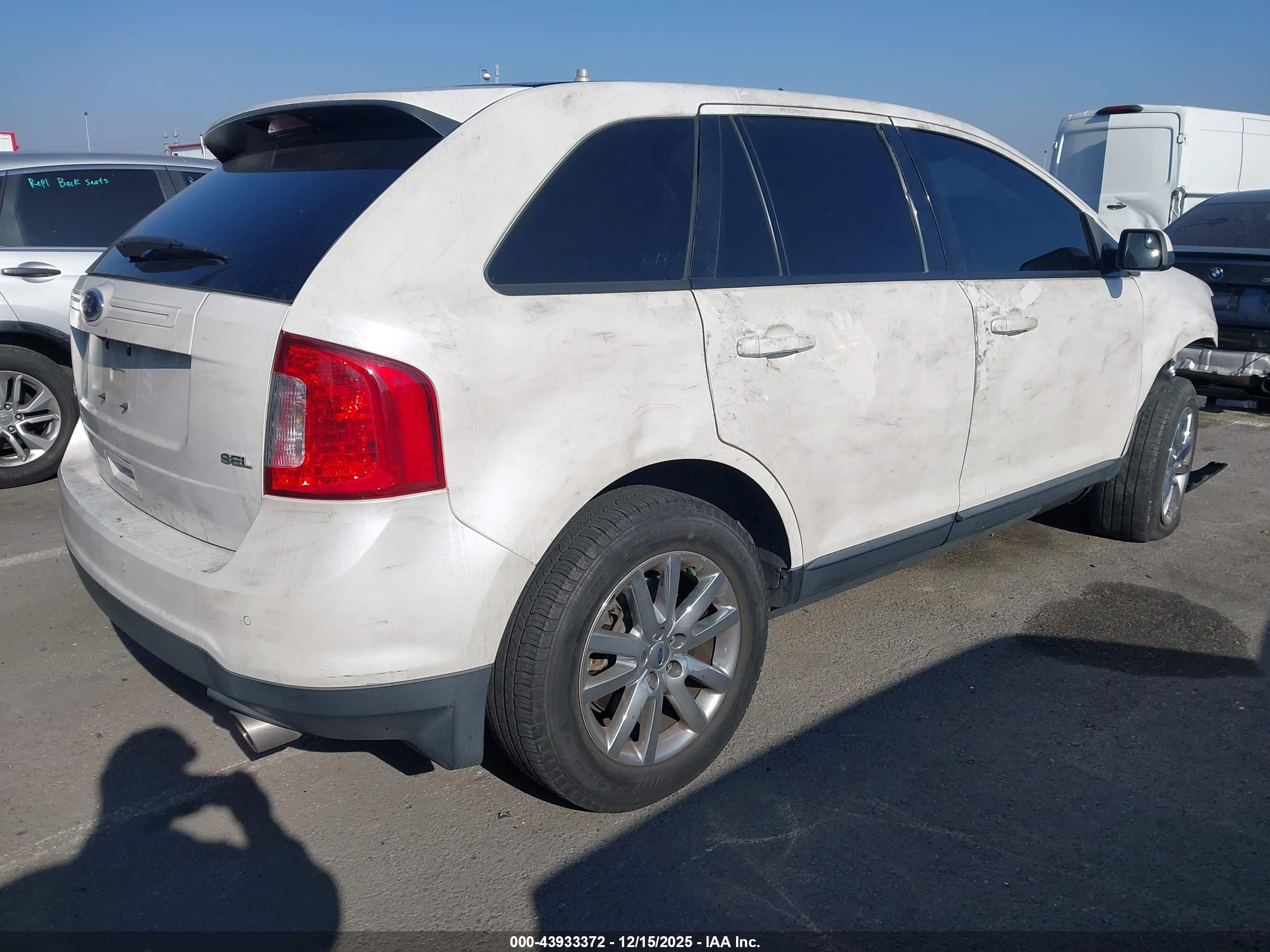 FORD EDGE image 4