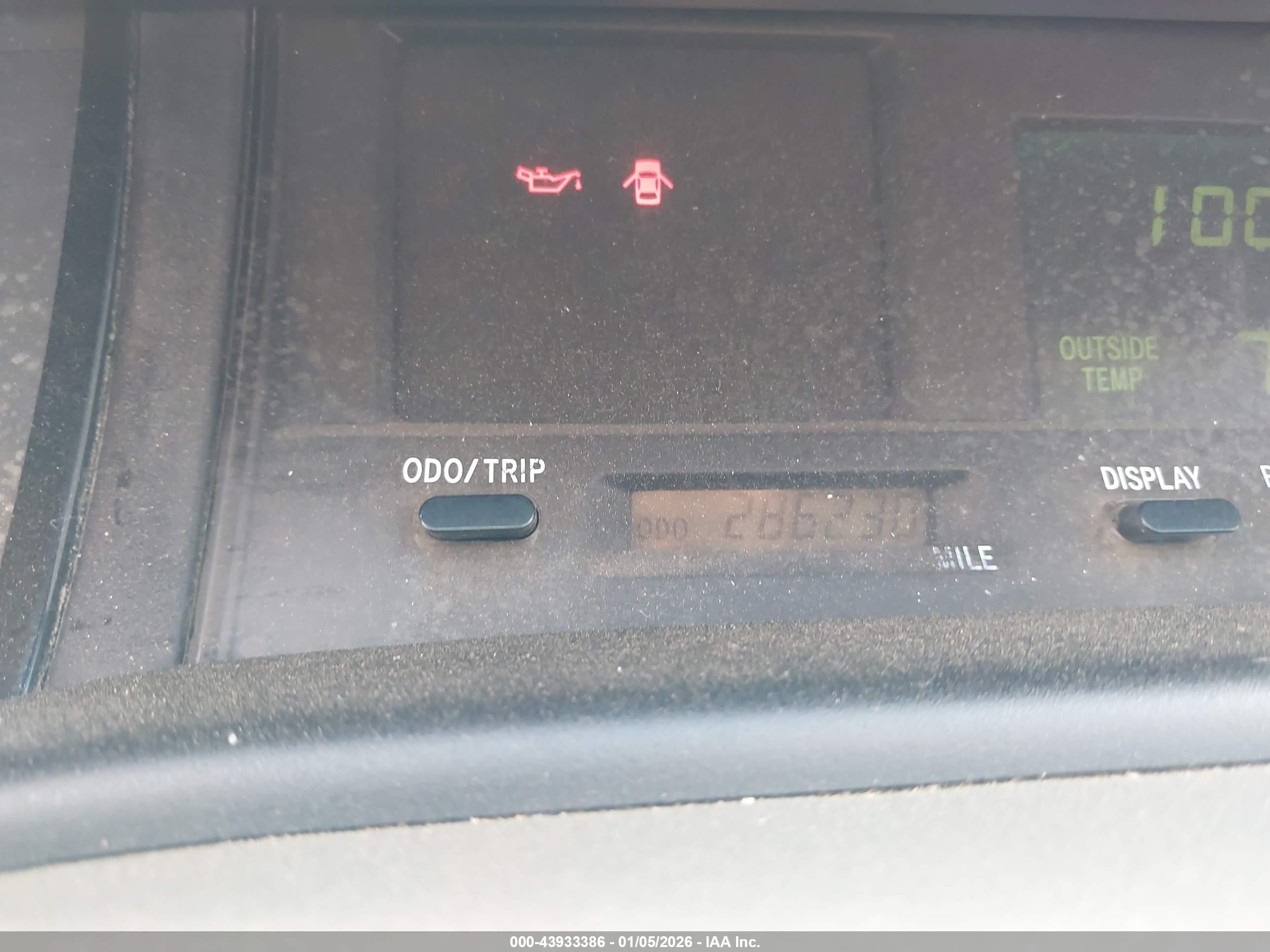 TOYOTA AVALON image 7