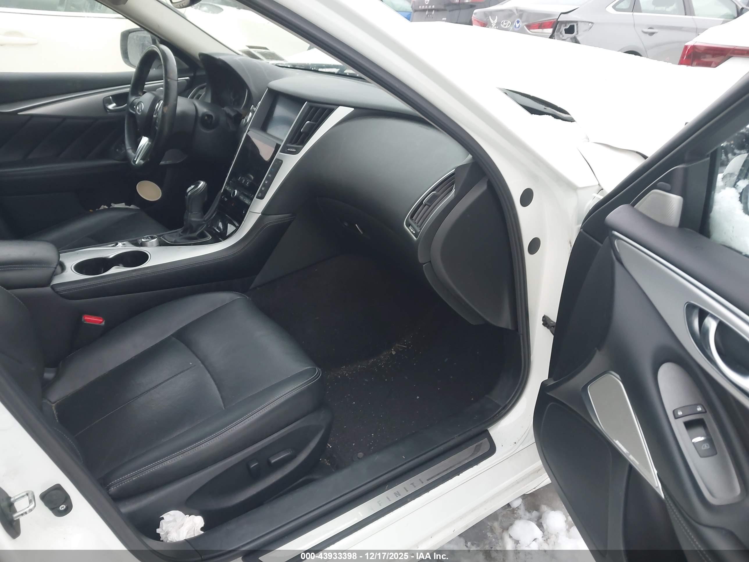 INFINITI Q50 image 5