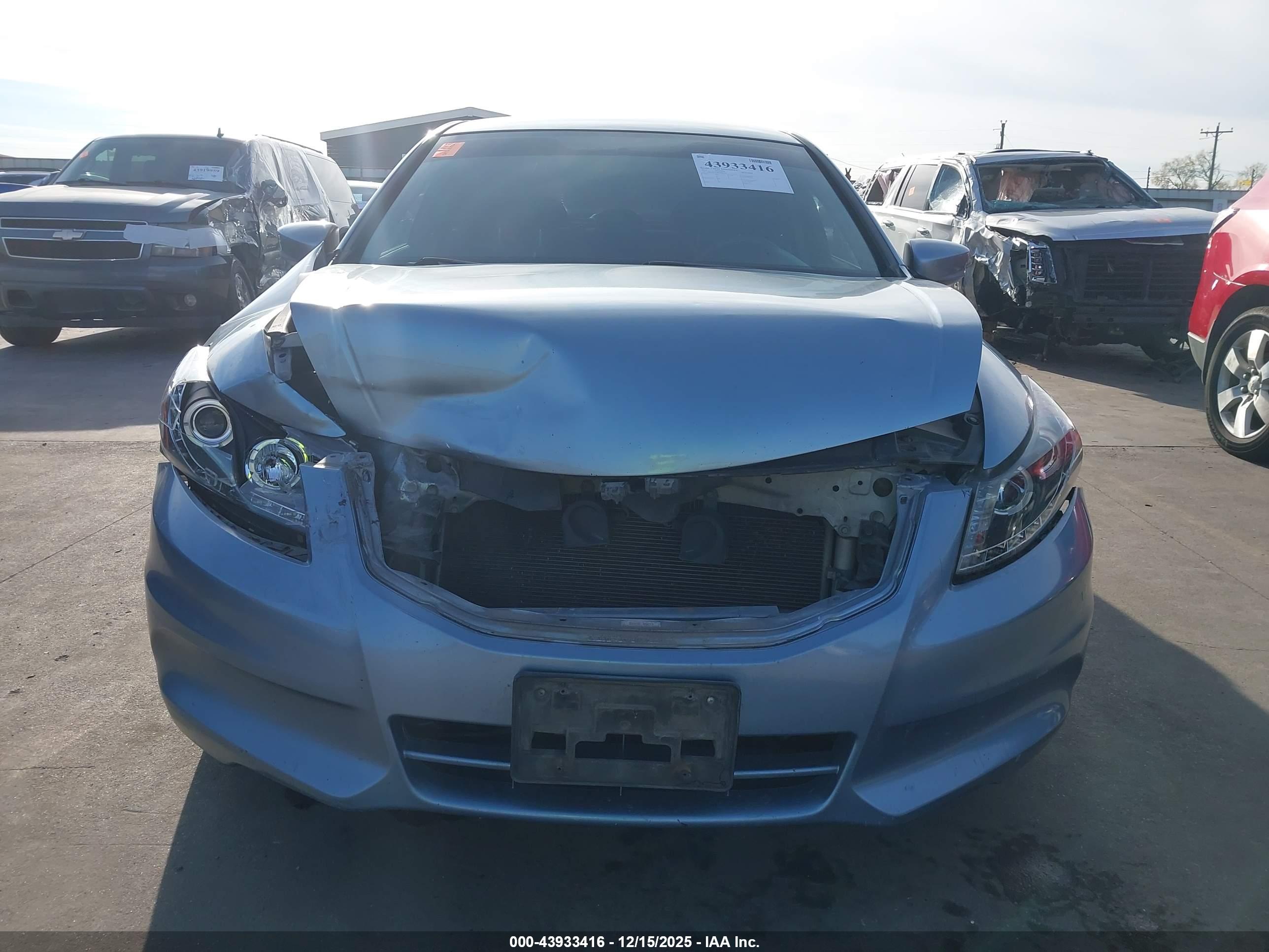 HONDA ACCORD image 6