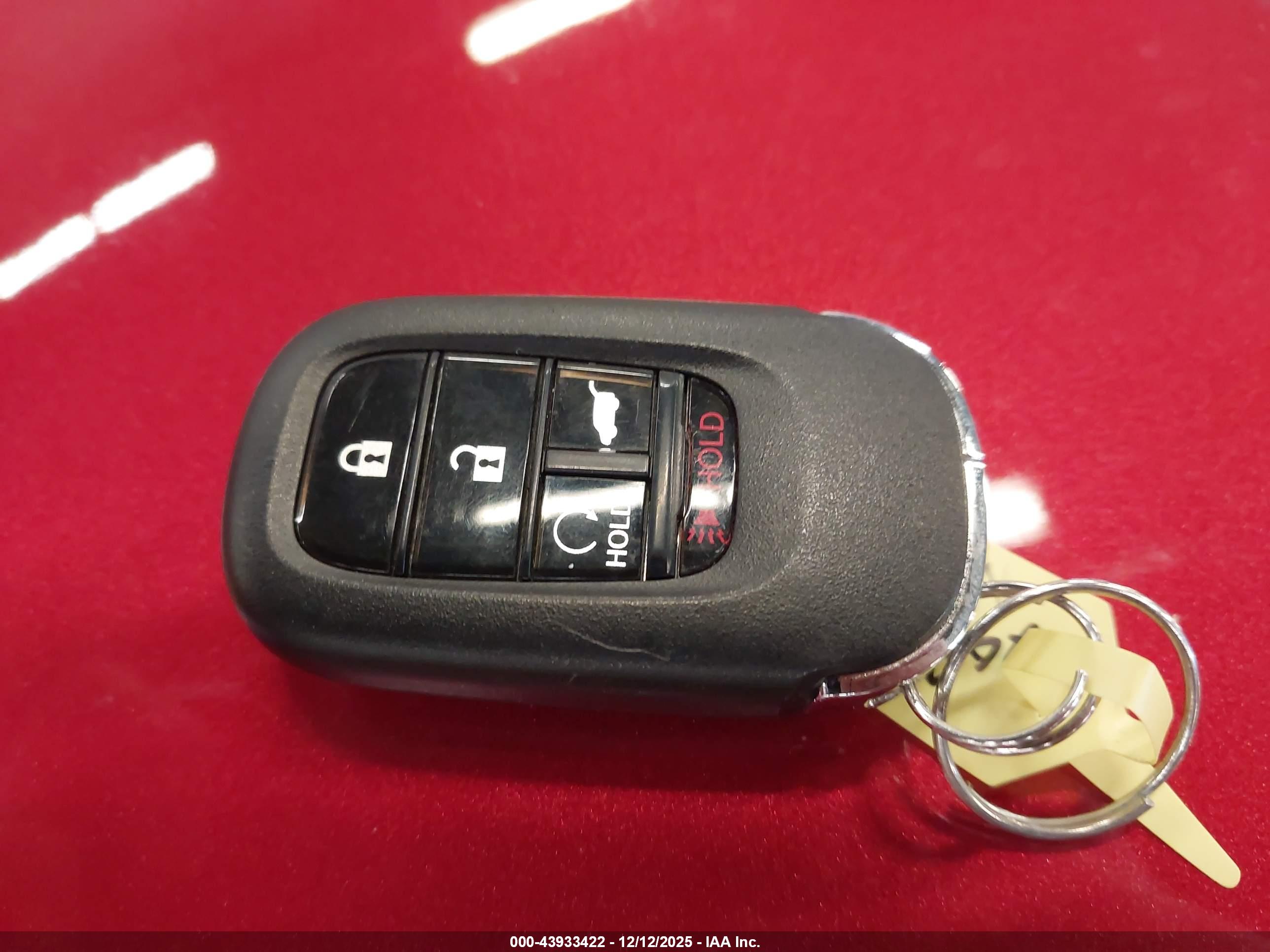 HONDA CR-V image 11