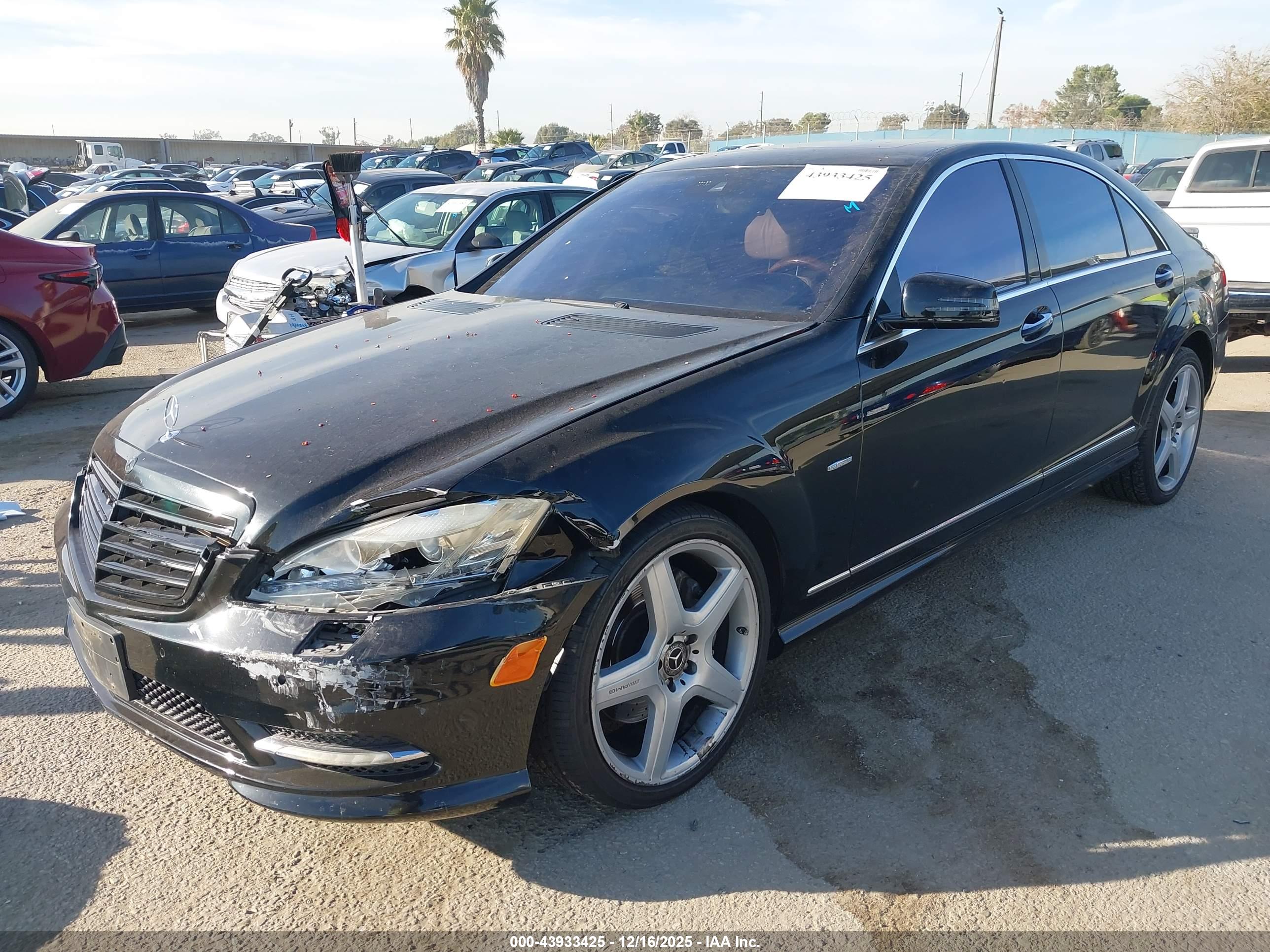 MERCEDES-BENZ S image 2