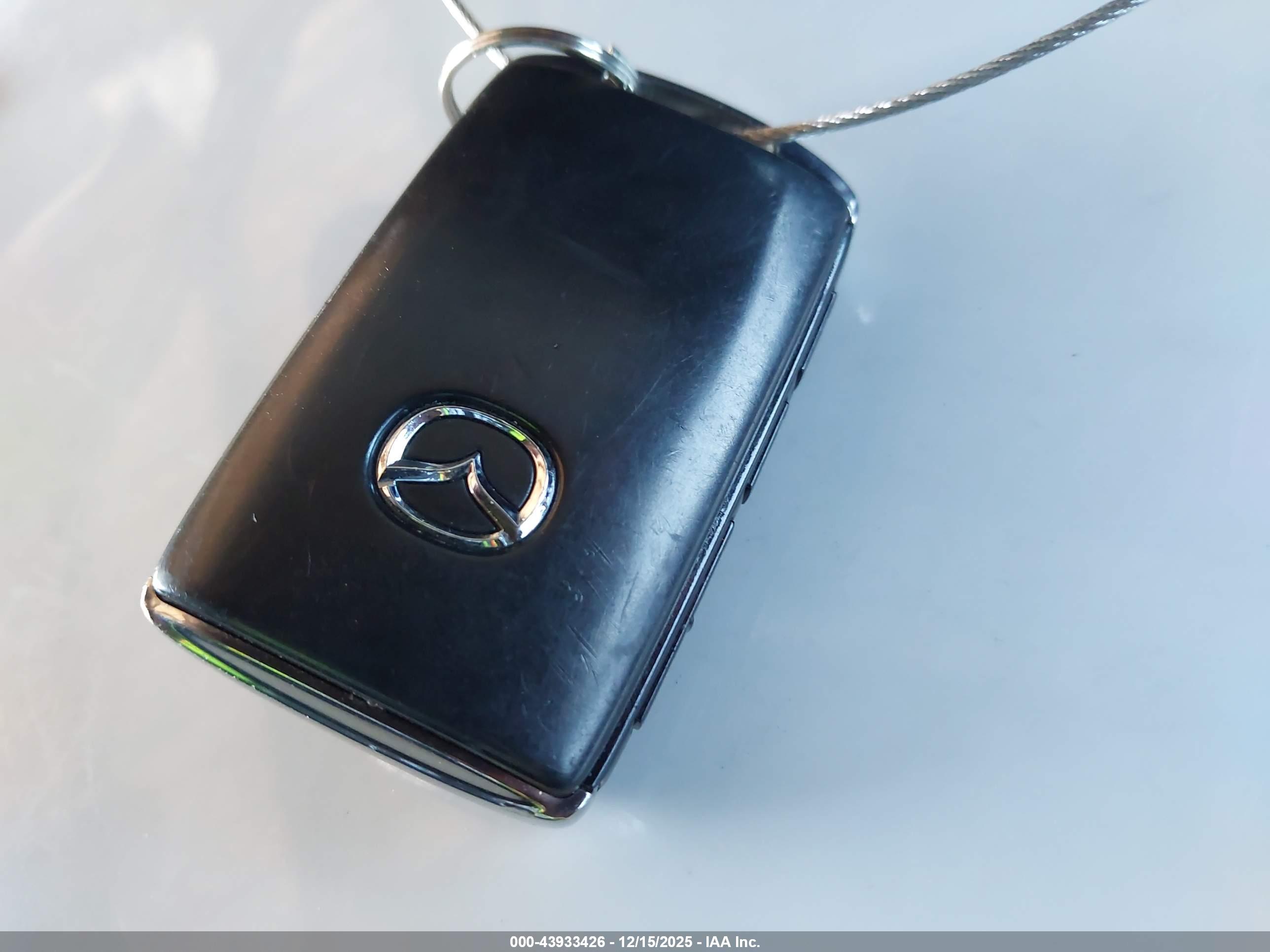 MAZDA MAZDA6 image 11