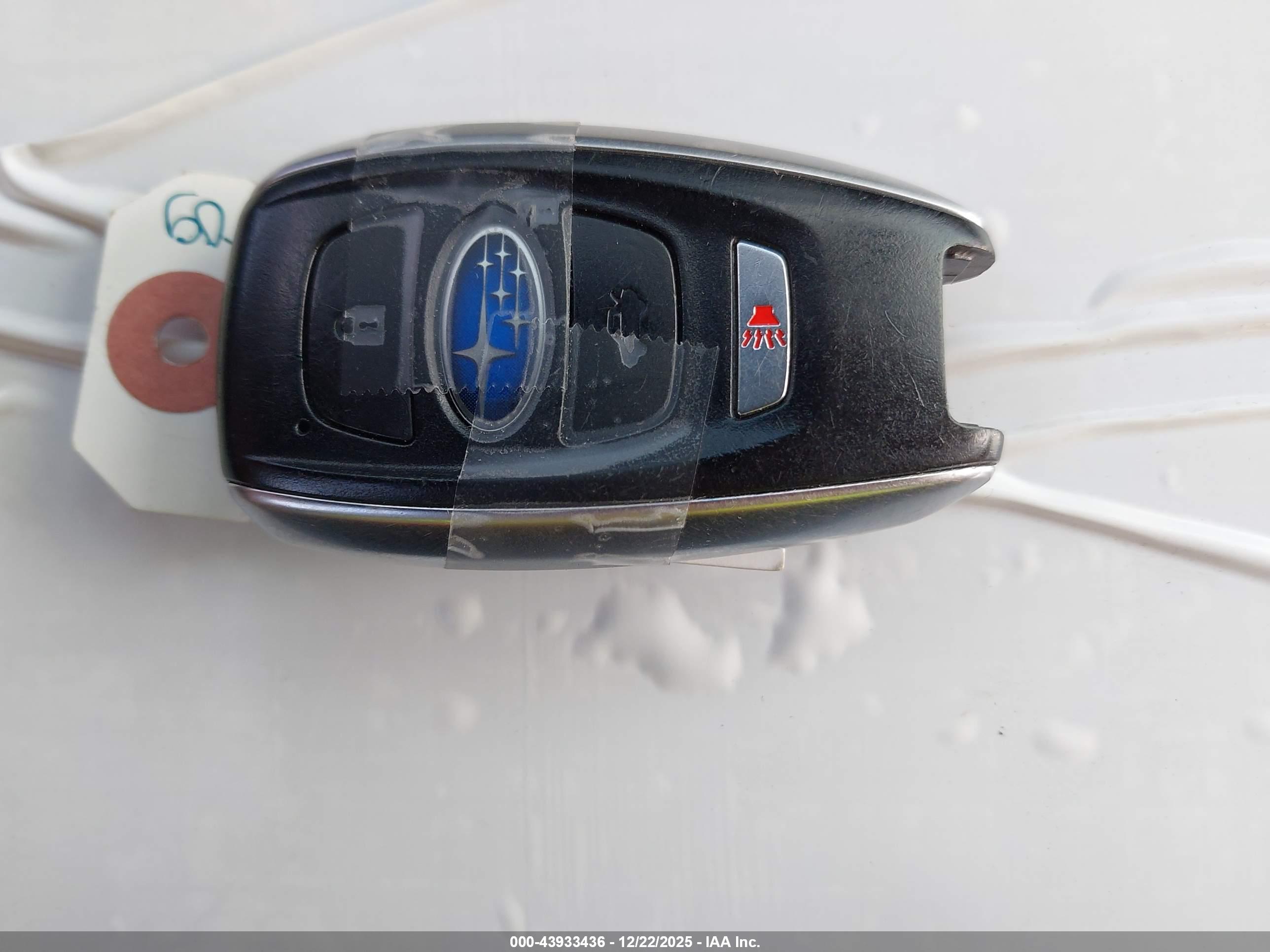 SUBARU OUTBACK image 11