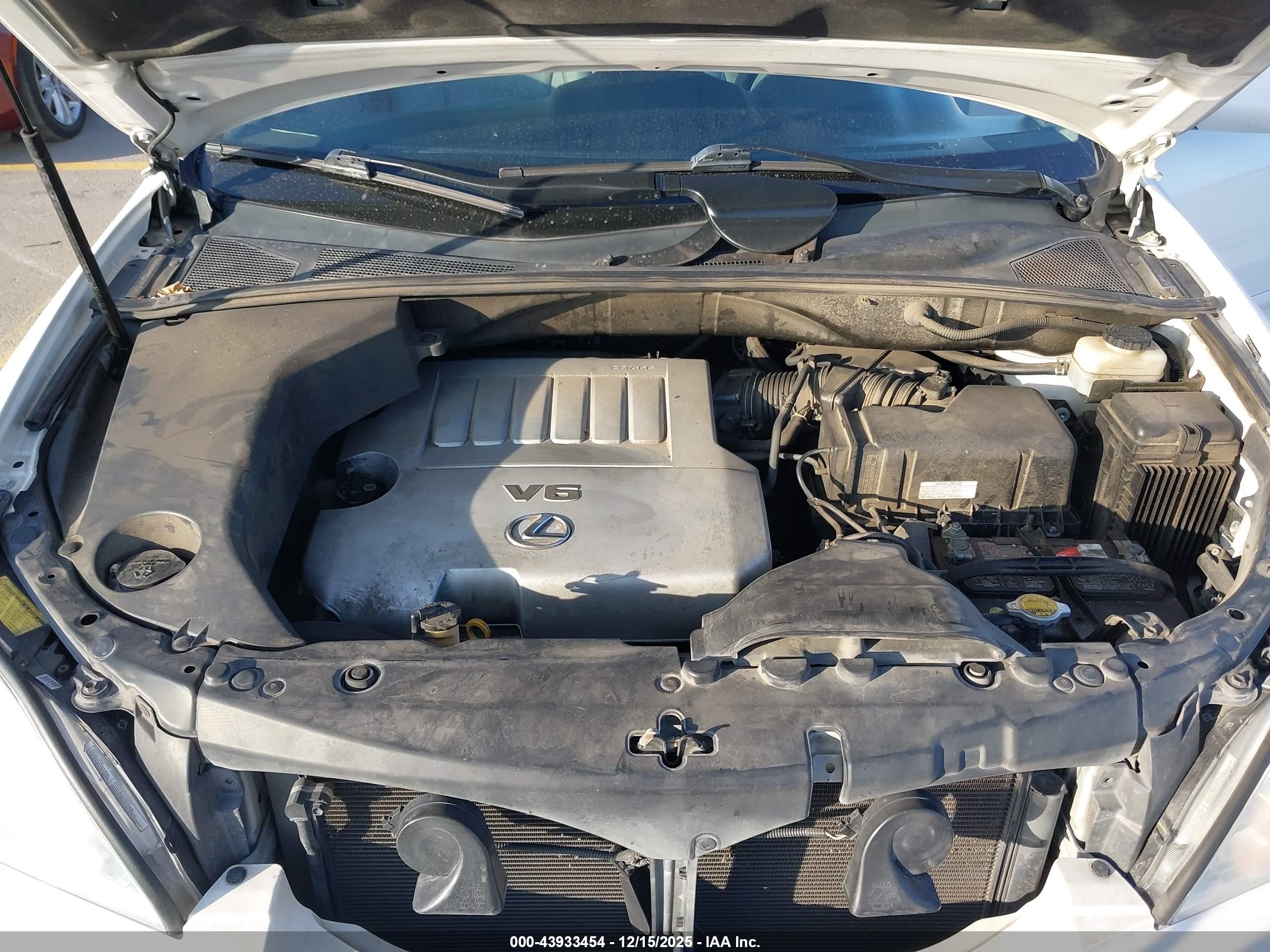 LEXUS RX image 10