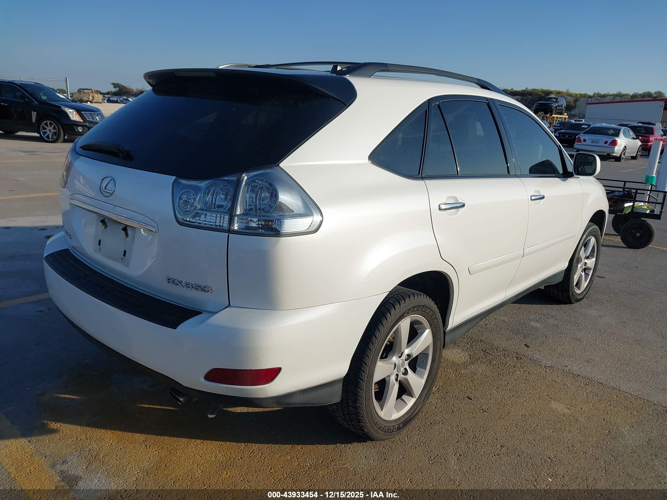 LEXUS RX image 4