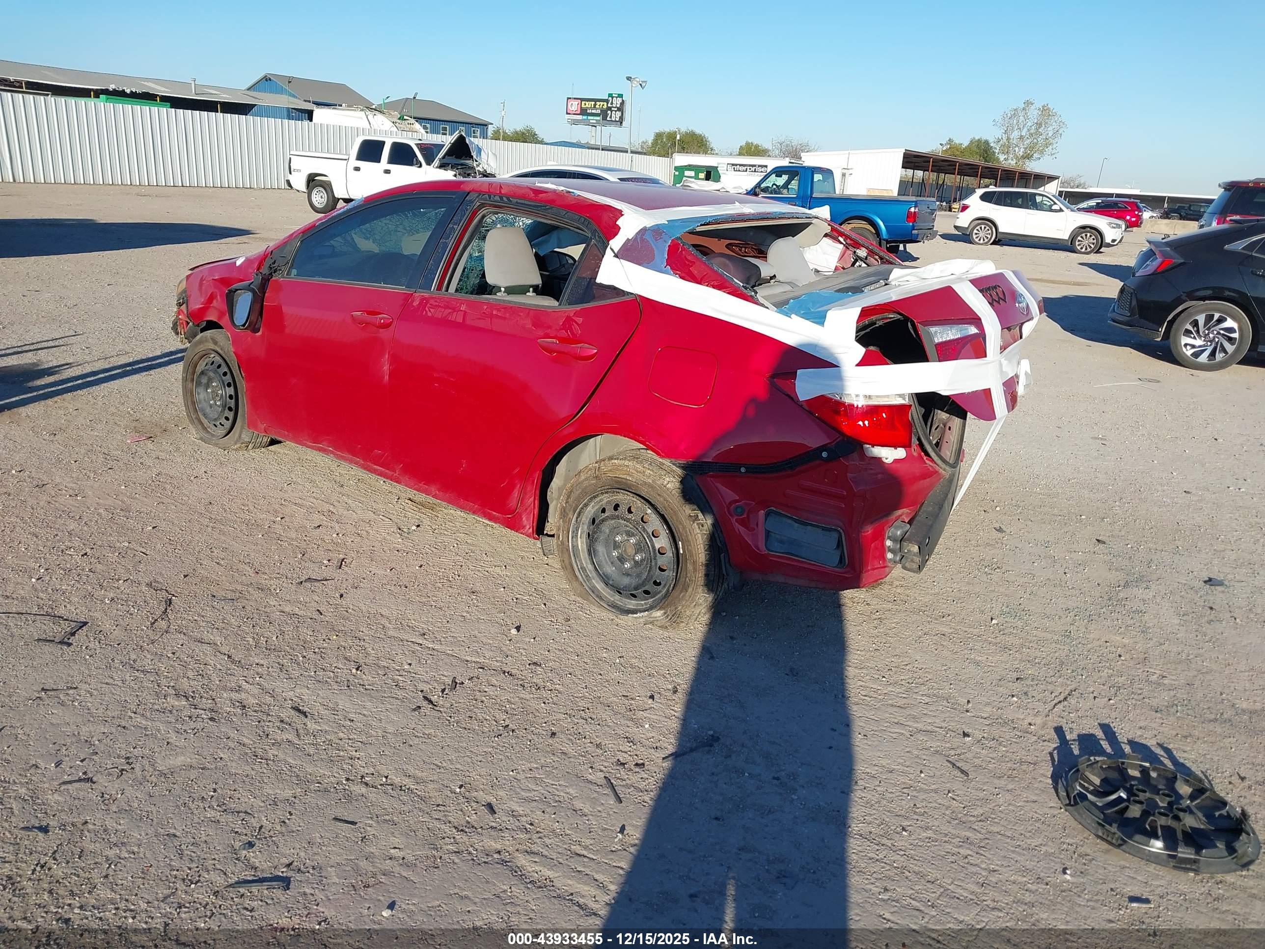 TOYOTA COROLLA image 3