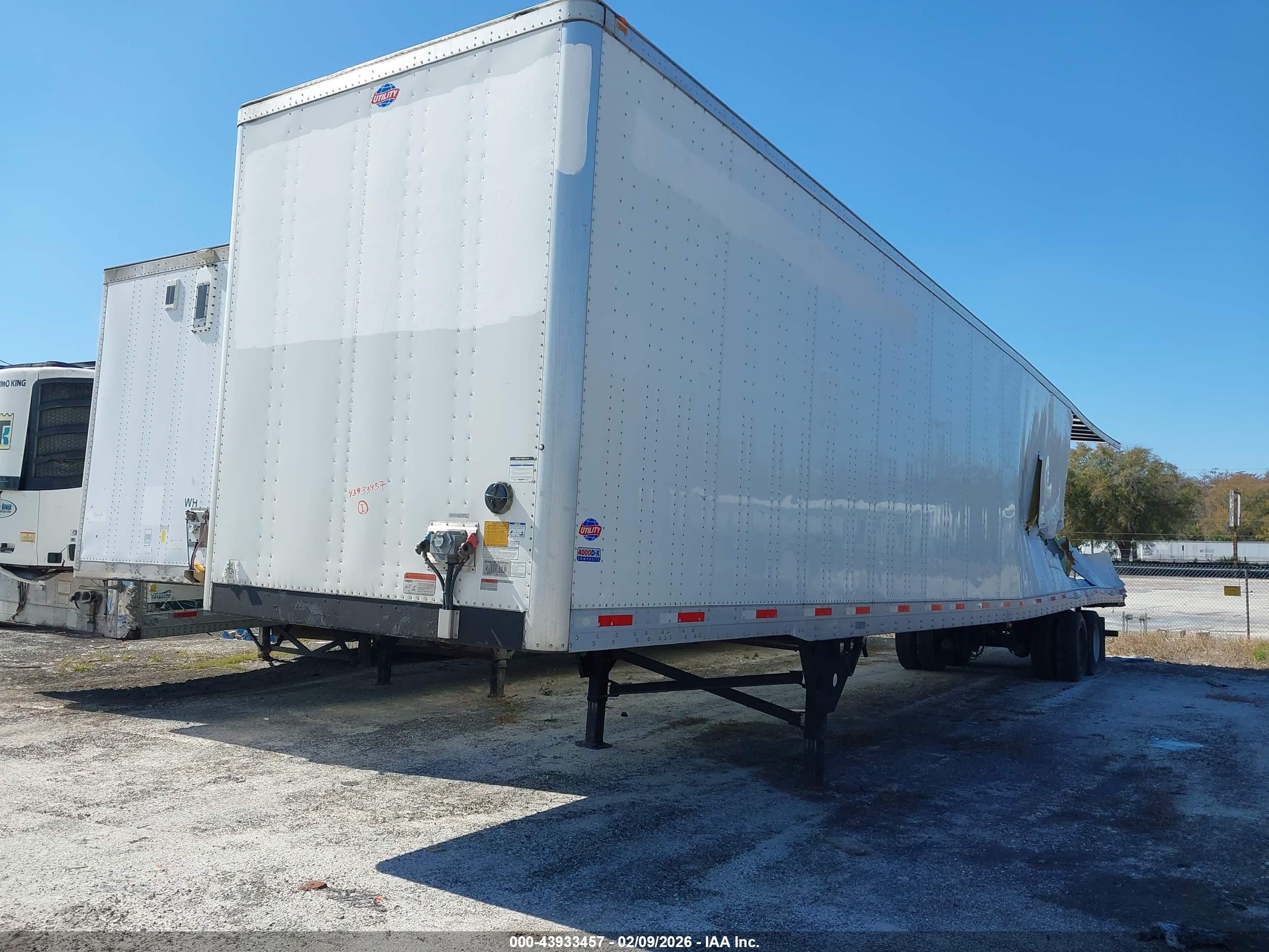 UTILITY TRAILER image 2