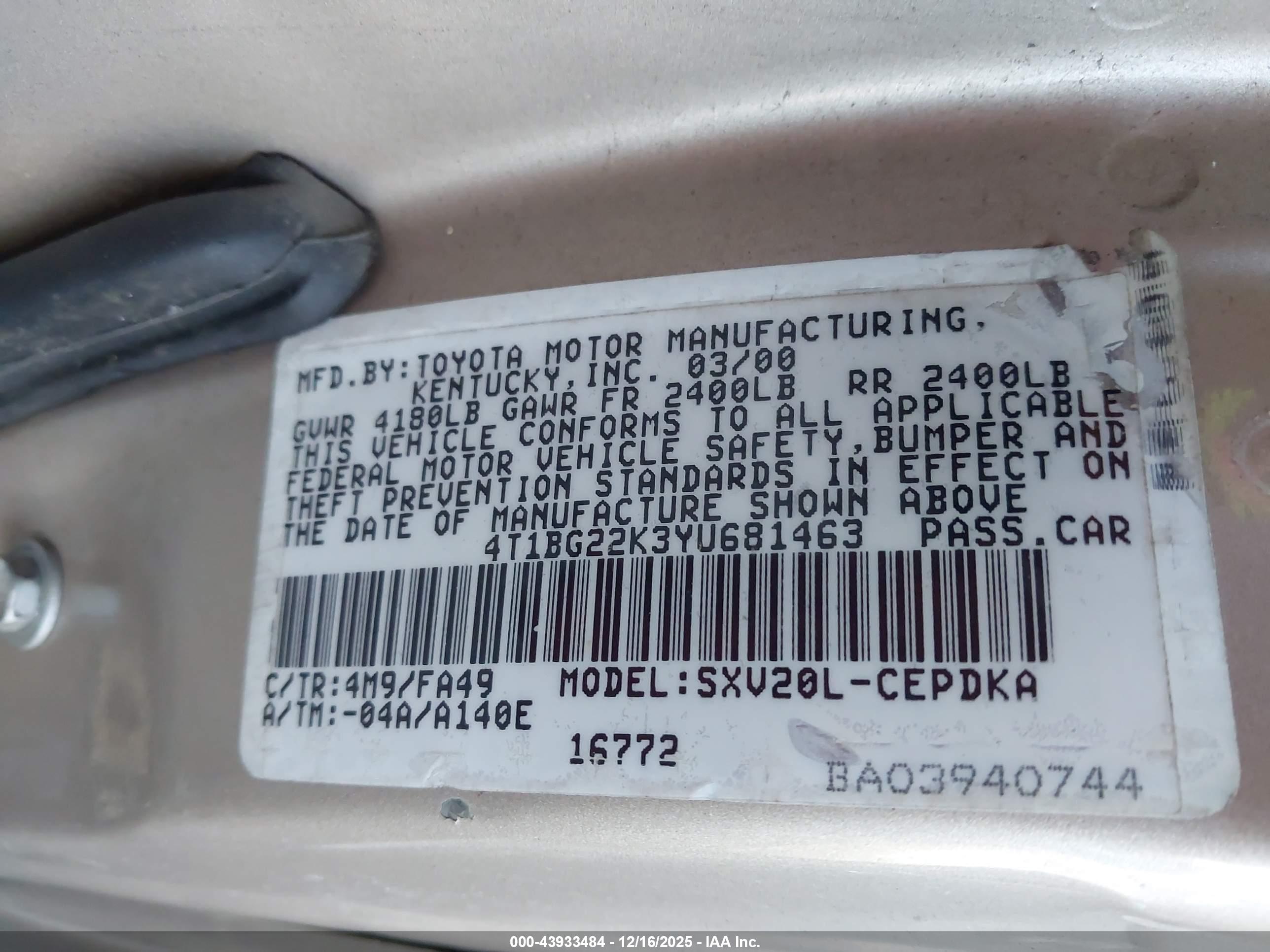 TOYOTA CAMRY image 9