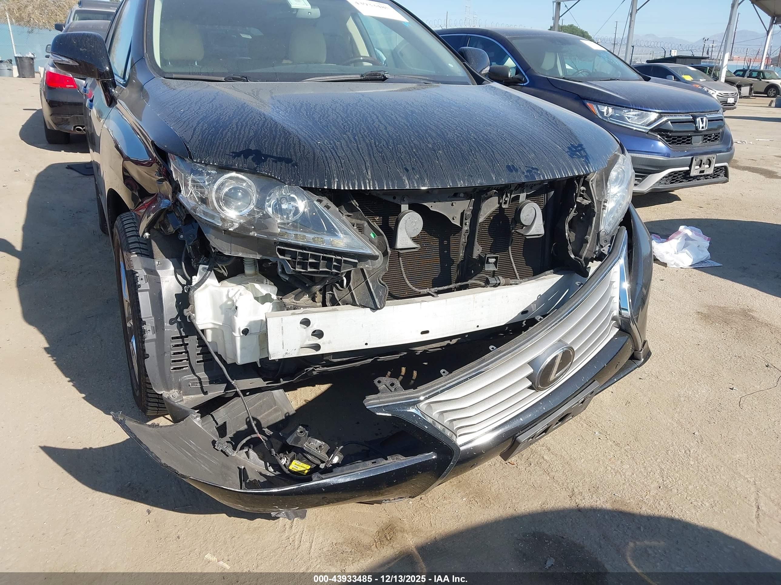 LEXUS RX image 6