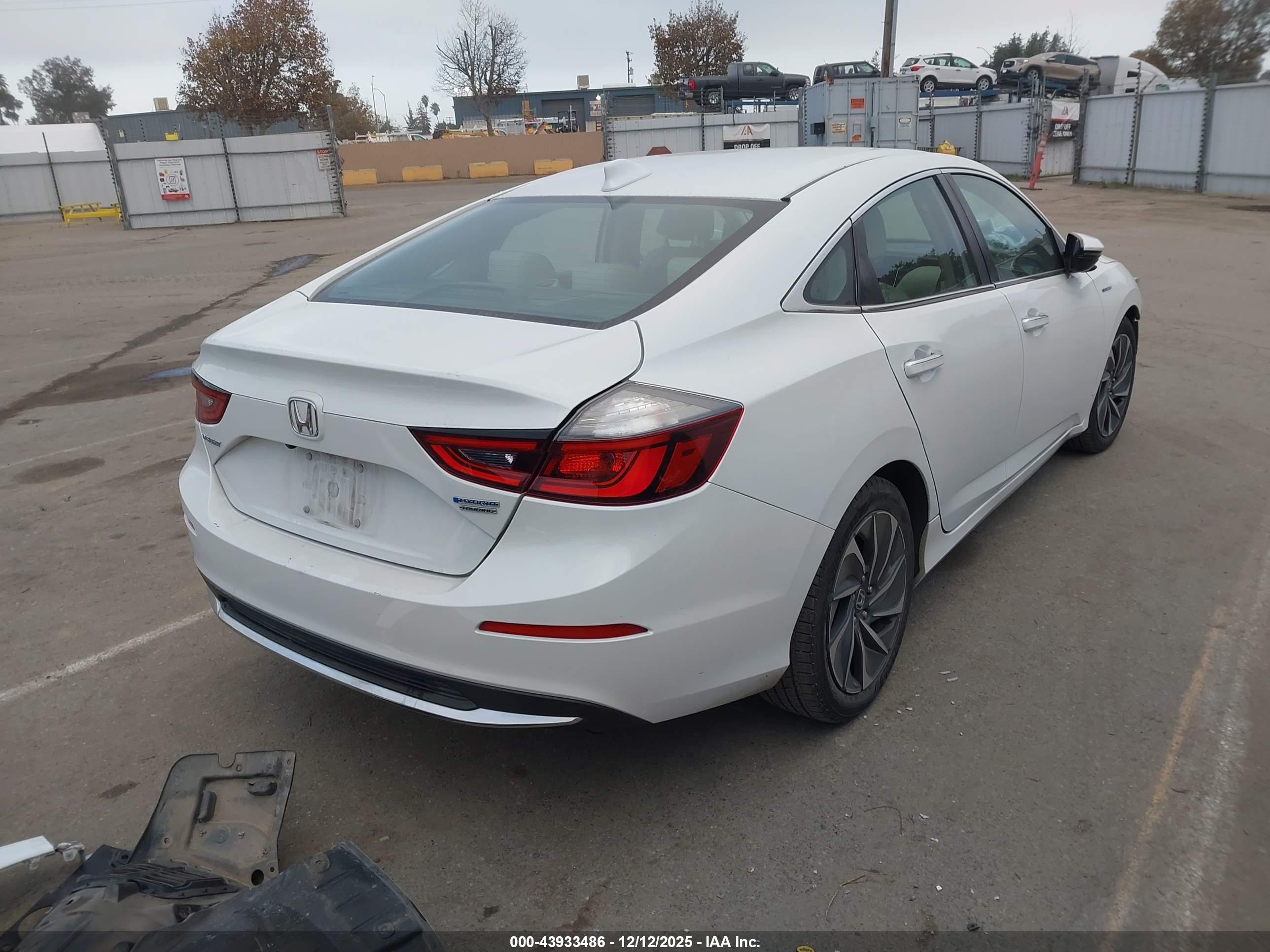 HONDA INSIGHT image 4