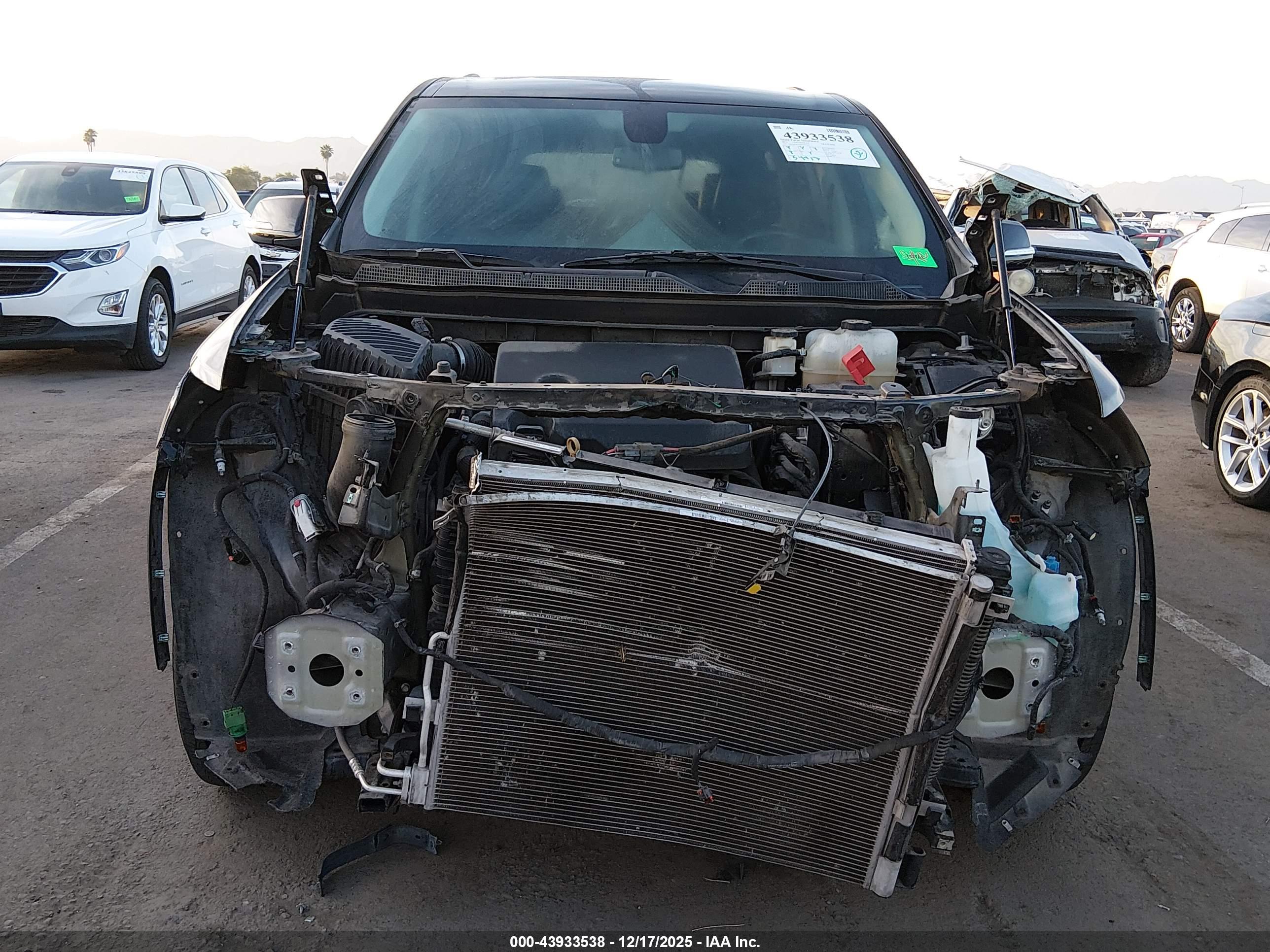 CHEVROLET TRAVERSE image 6