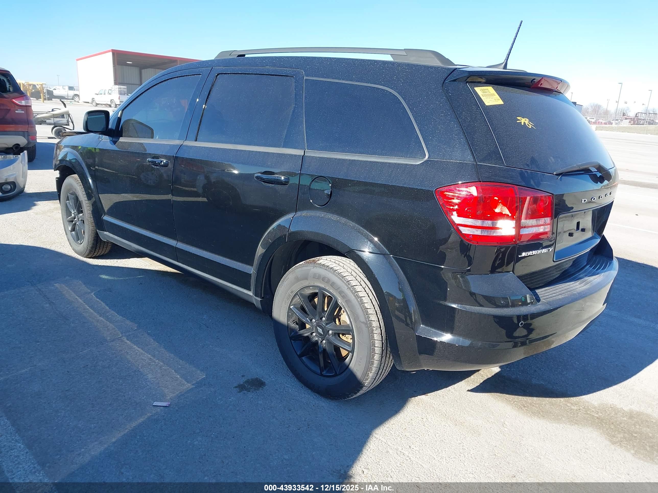 DODGE JOURNEY image 3