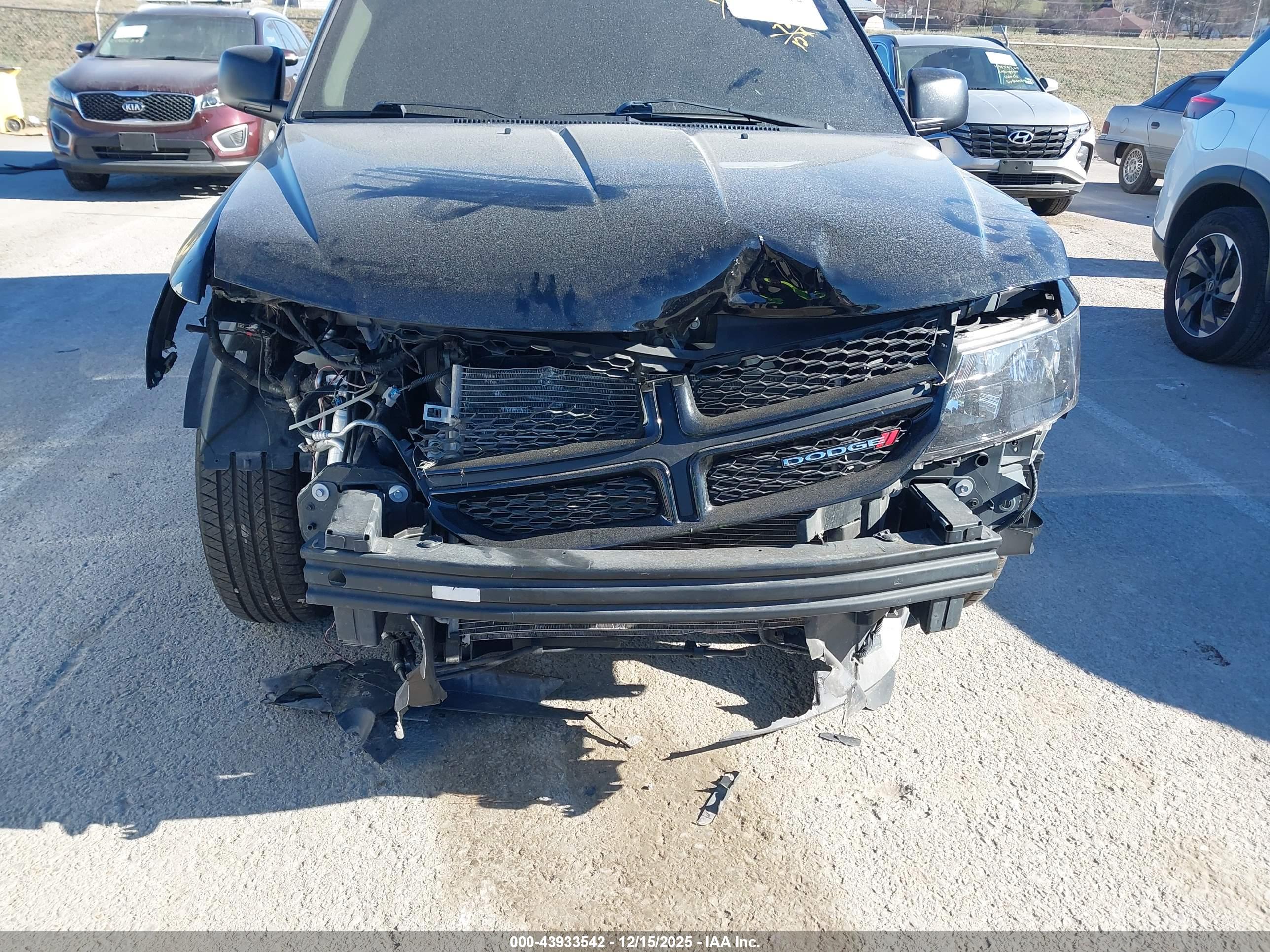 DODGE JOURNEY image 6