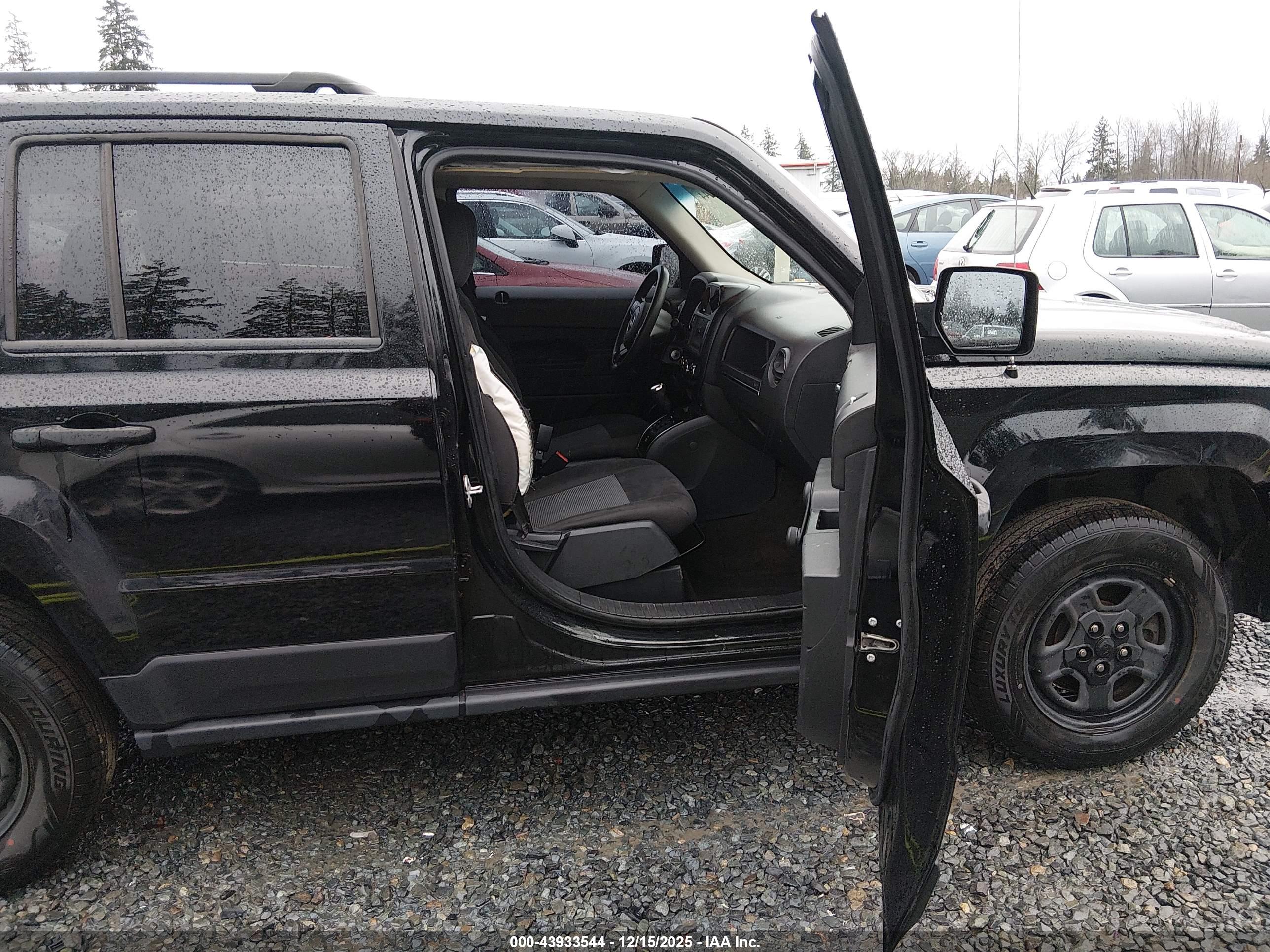 JEEP PATRIOT image 5
