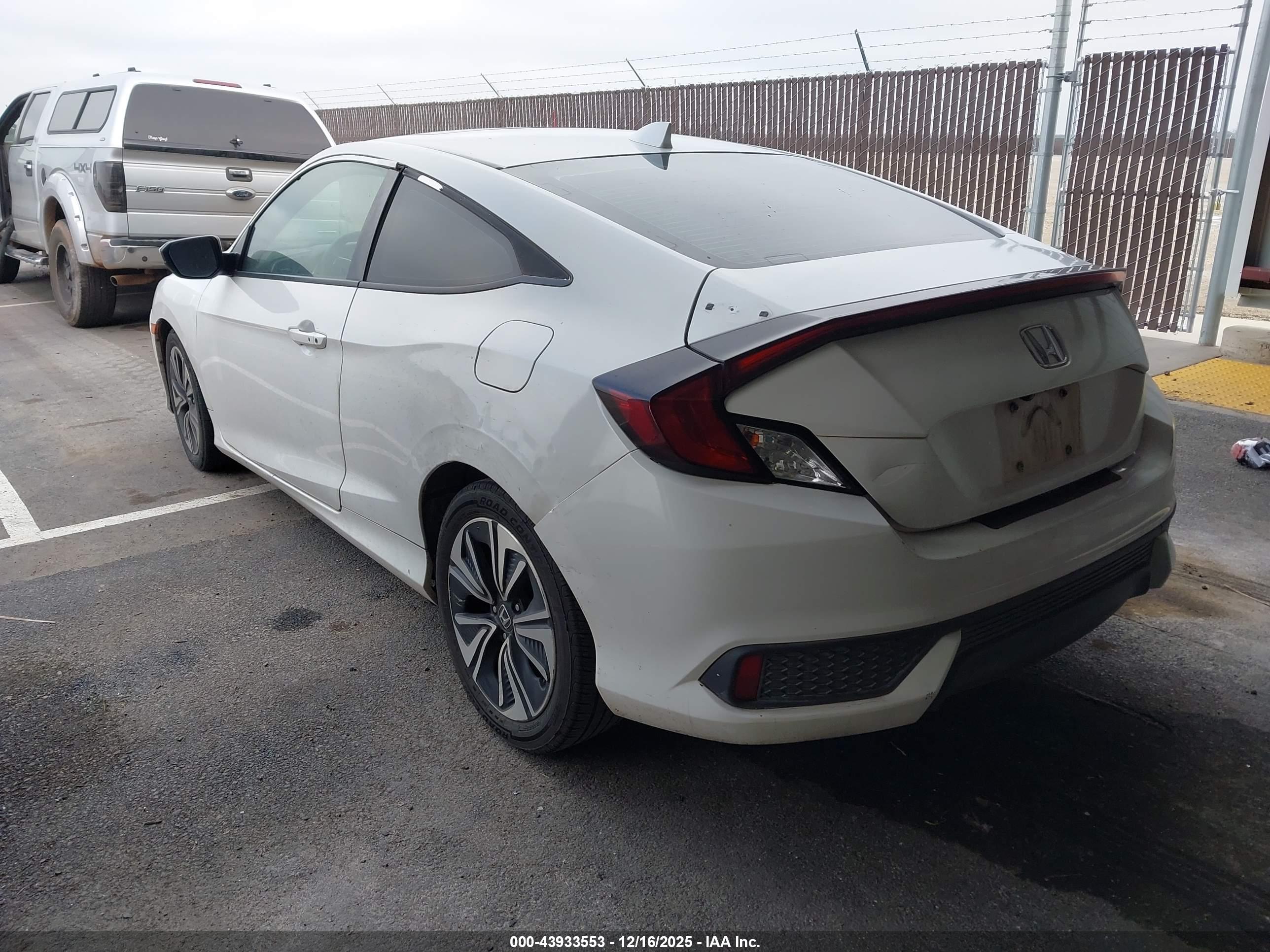 HONDA CIVIC image 3
