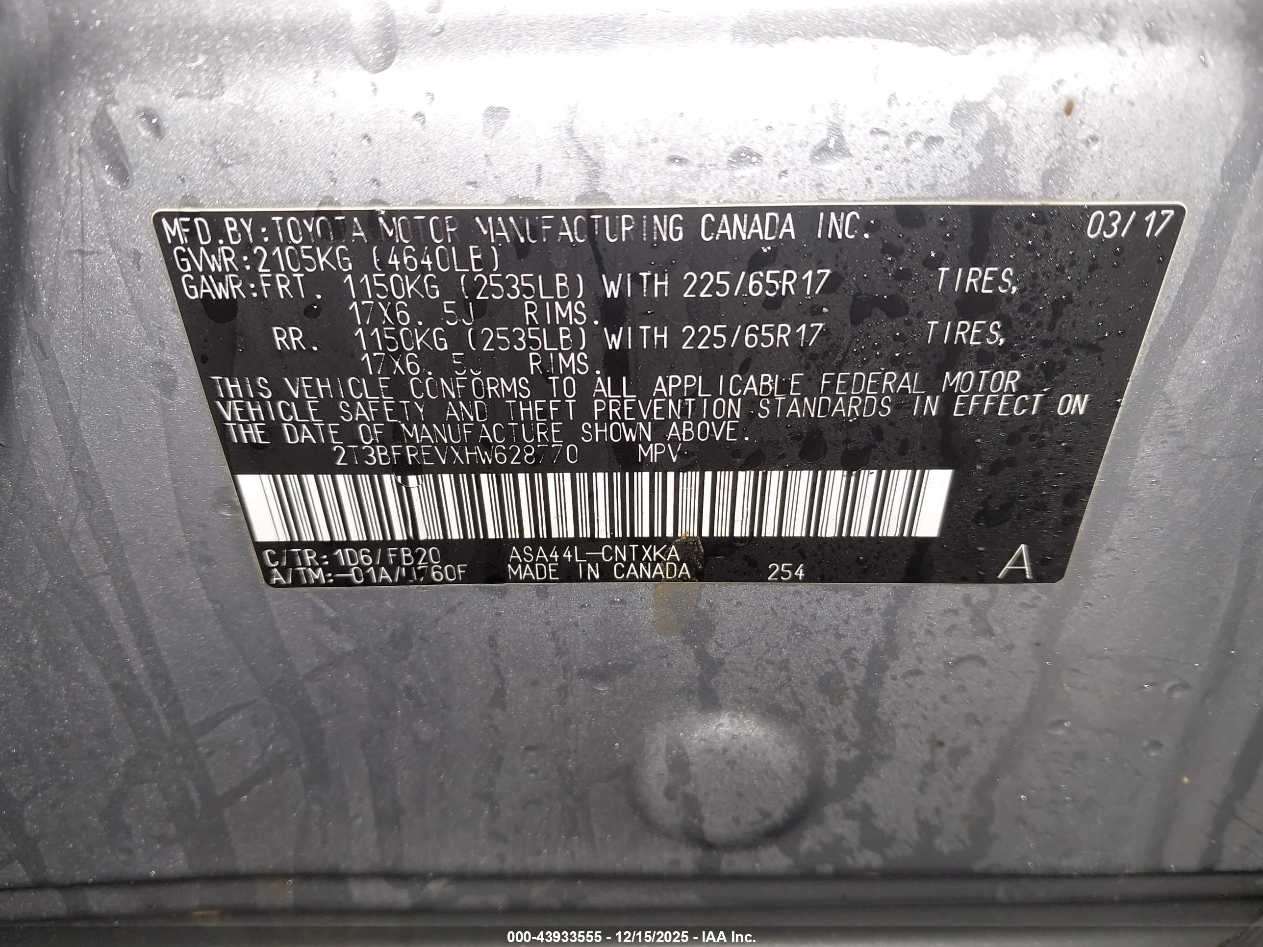 TOYOTA RAV4 image 9