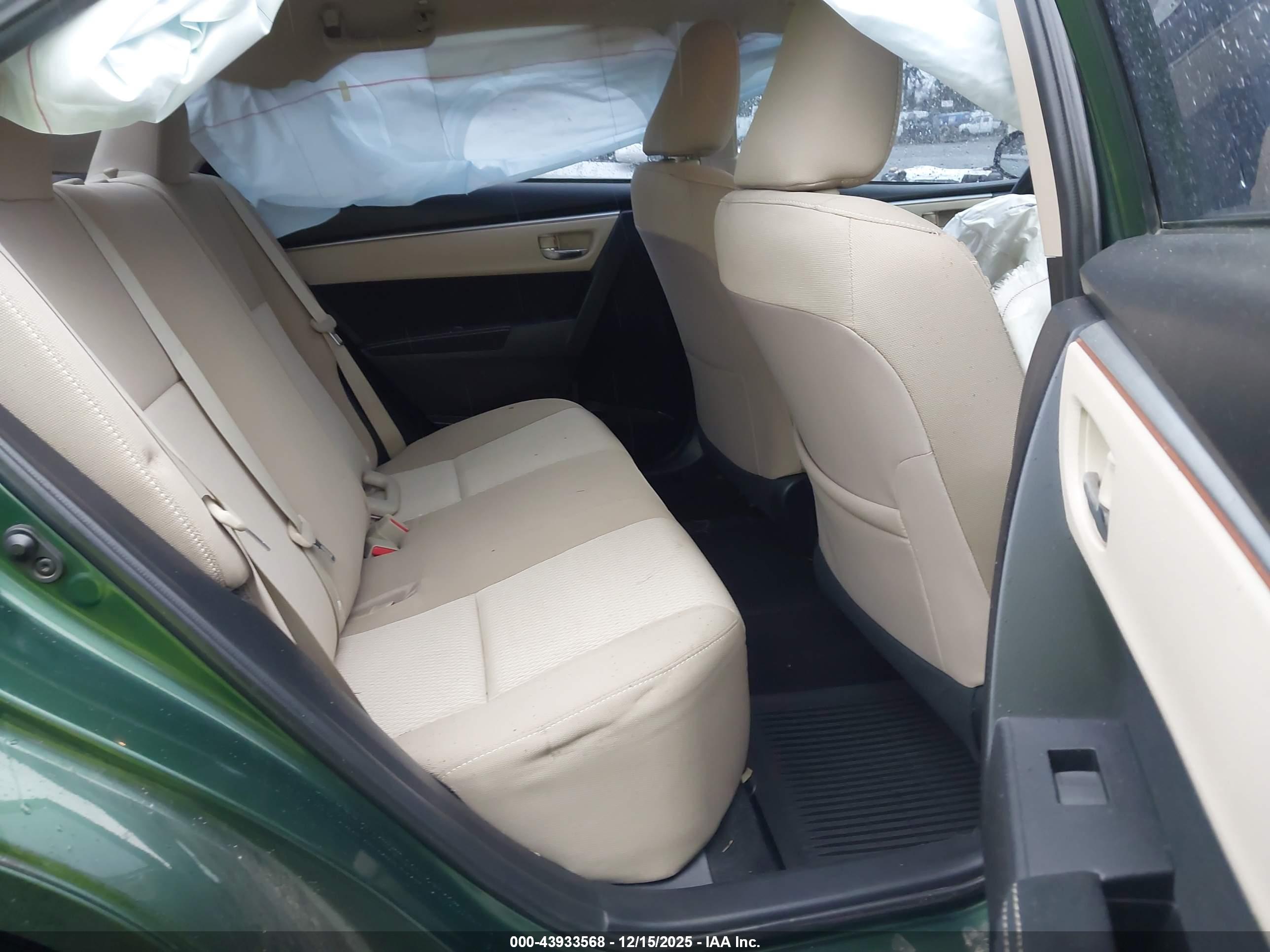 TOYOTA COROLLA image 8