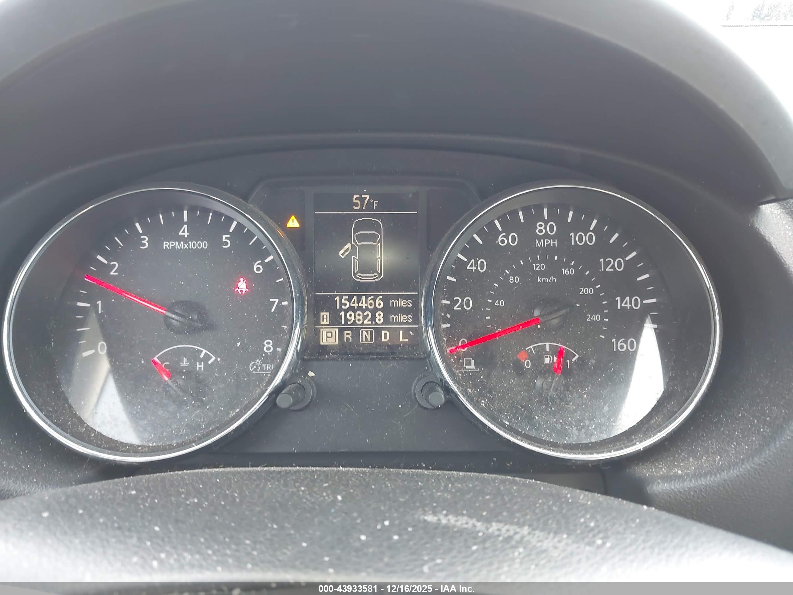 NISSAN ROGUE image 7