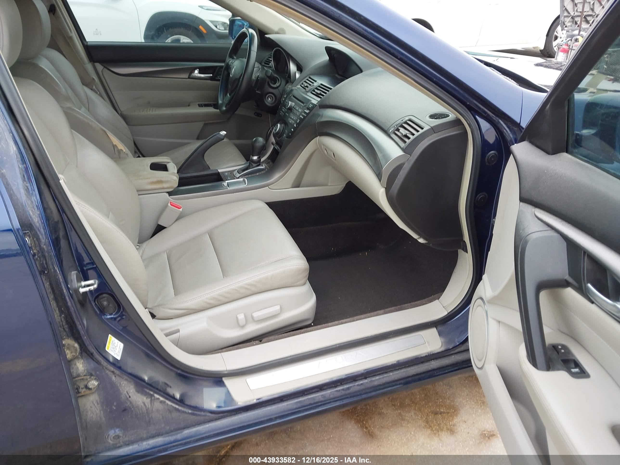 ACURA TL image 5