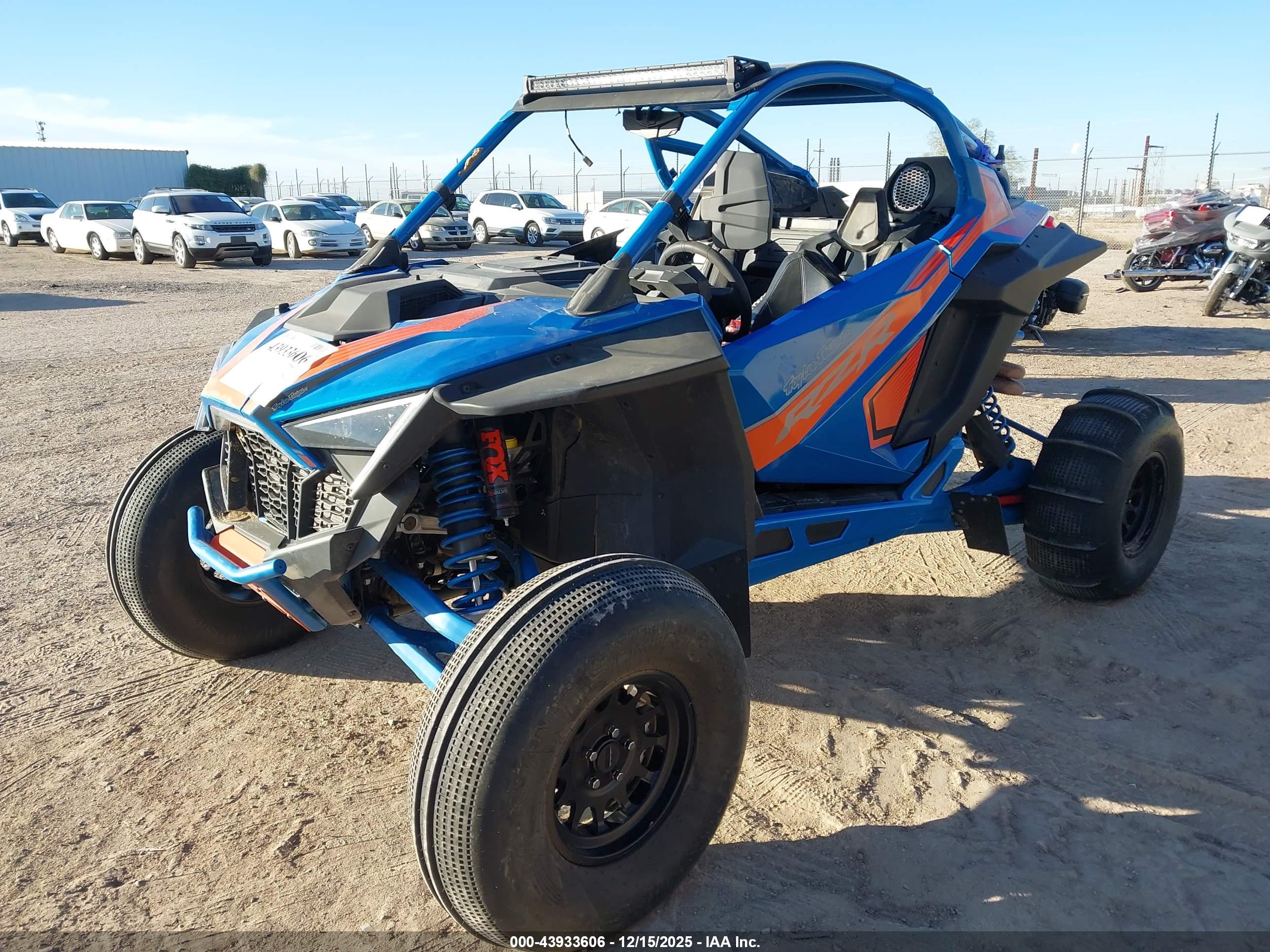 POLARIS RZR image 2