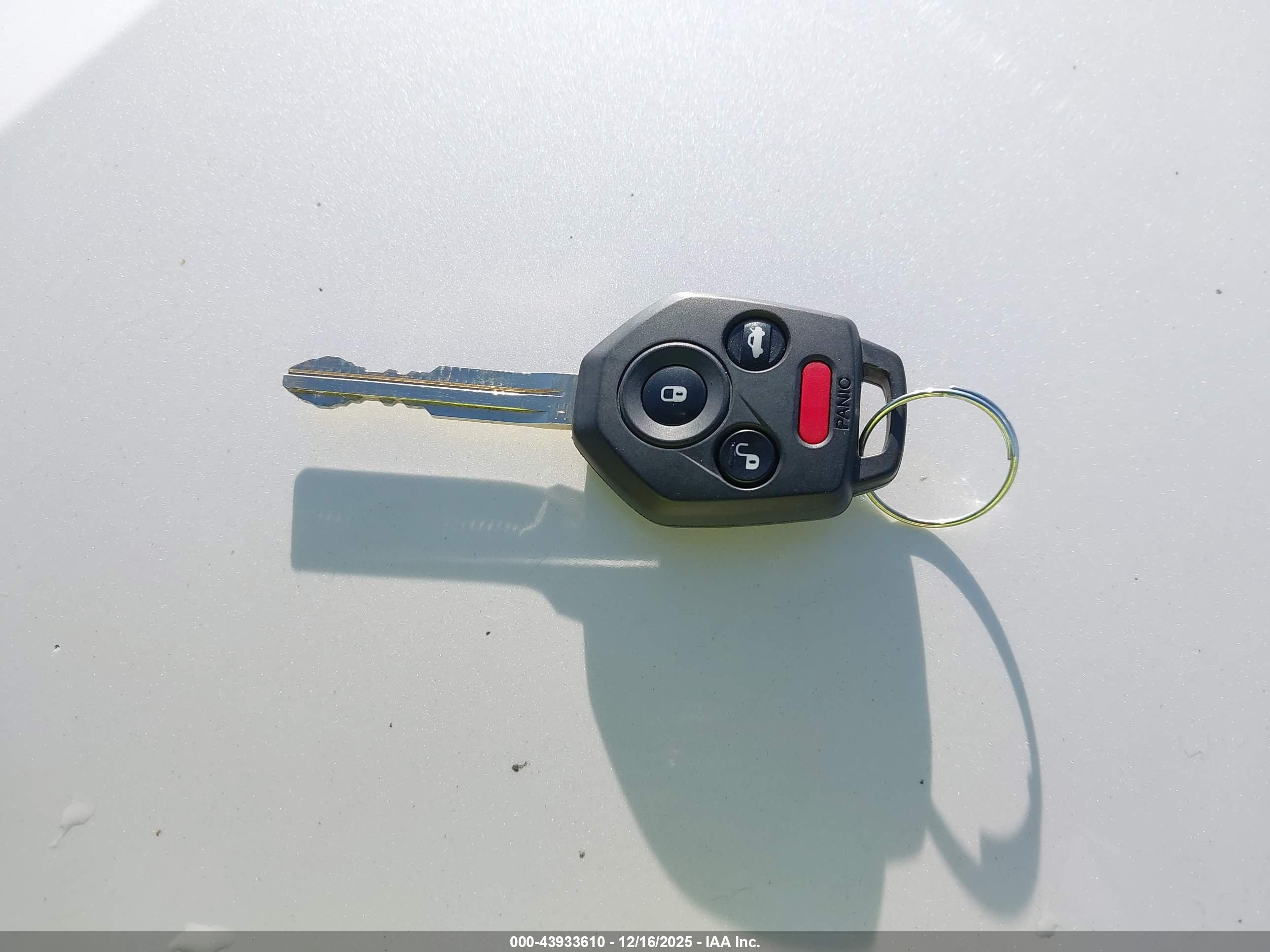 SUBARU OUTBACK image 11