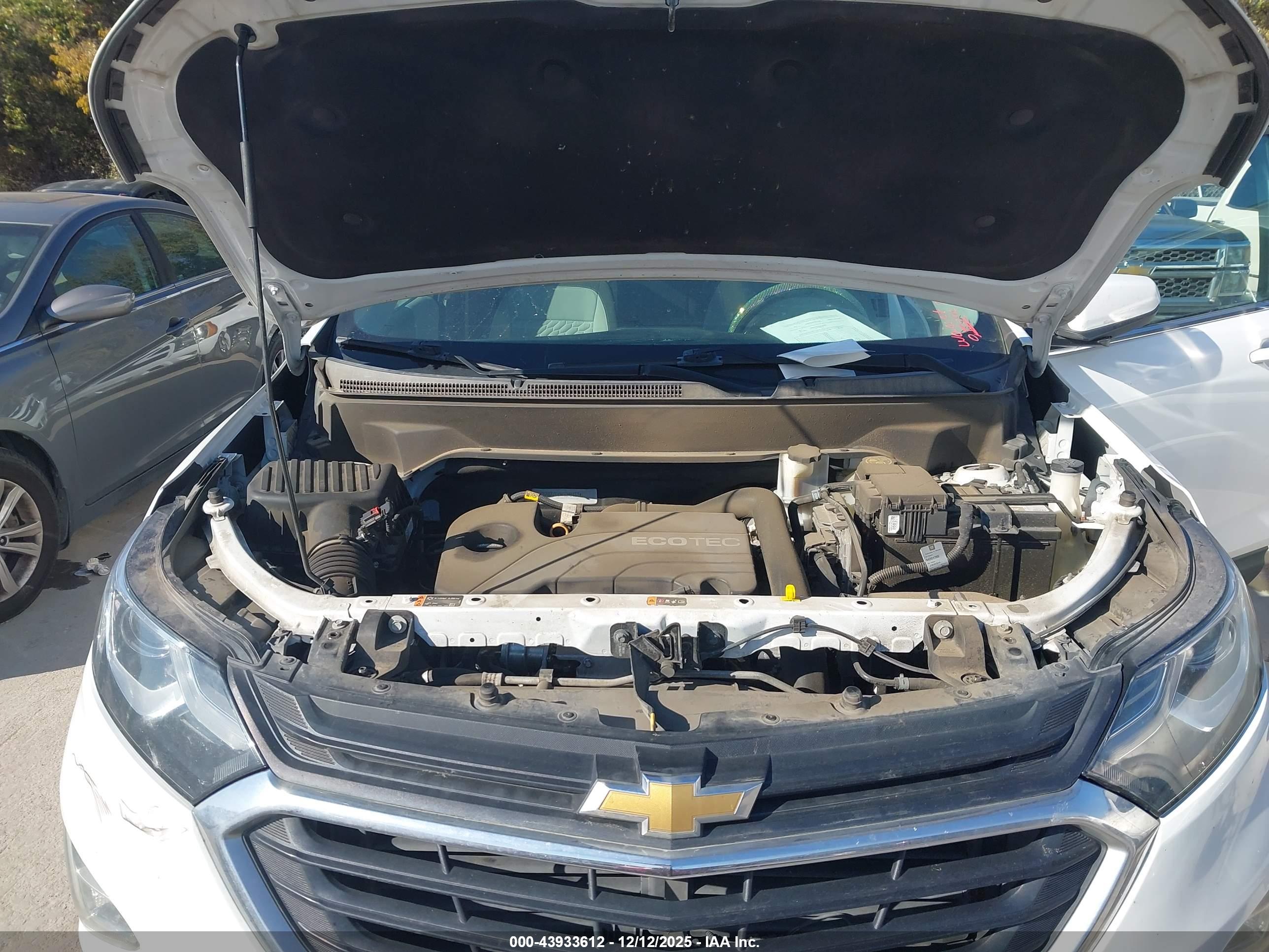 CHEVROLET EQUINOX image 10