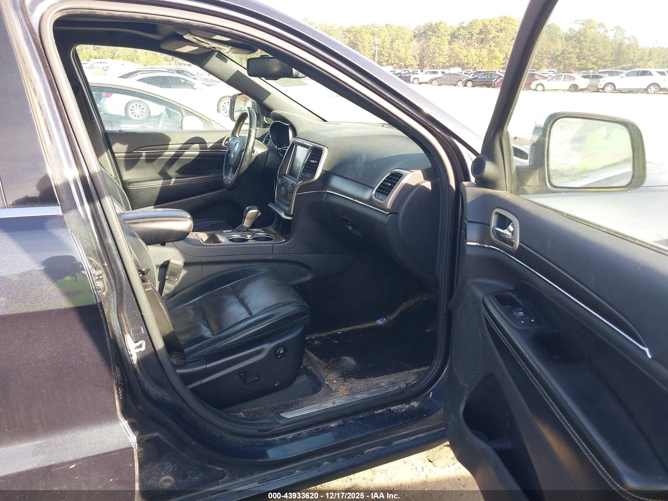 JEEP GRAND image 5