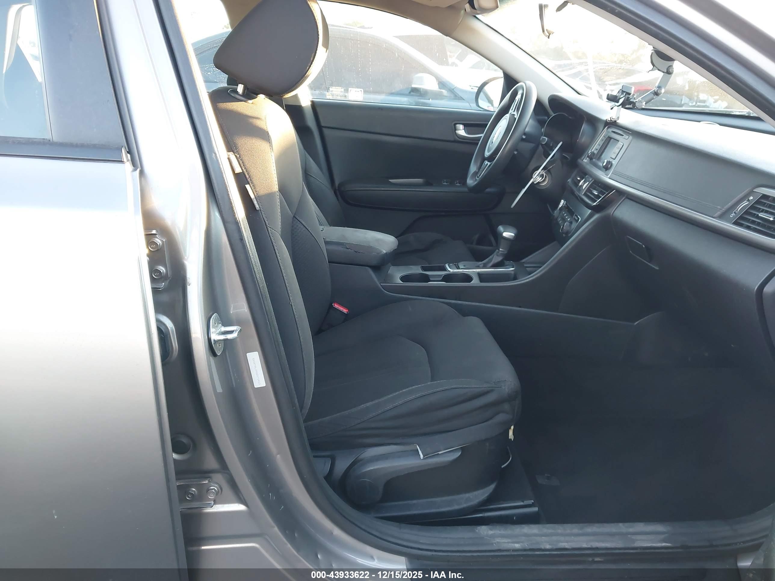 KIA OPTIMA image 5