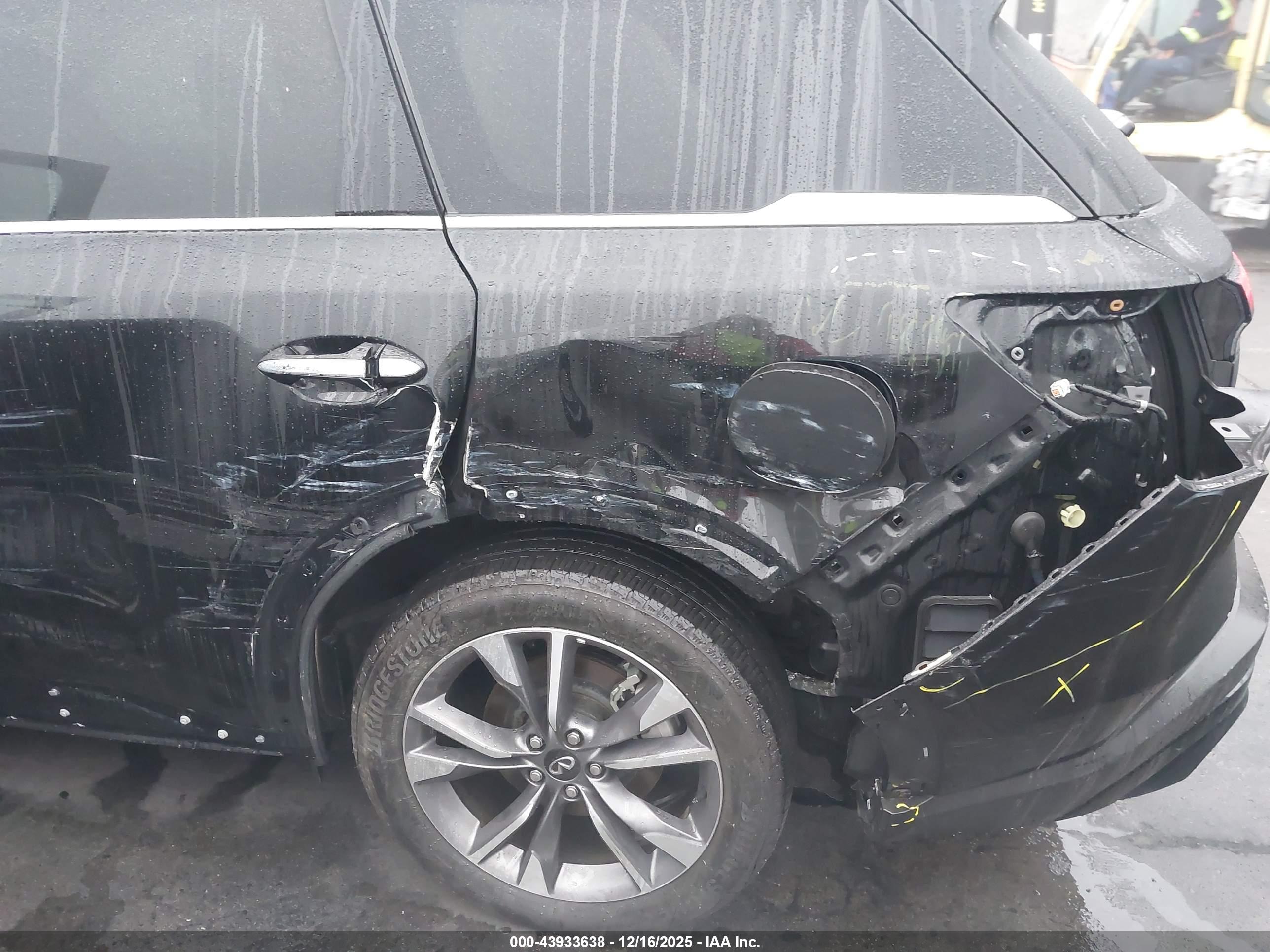 INFINITI QX60 image 6
