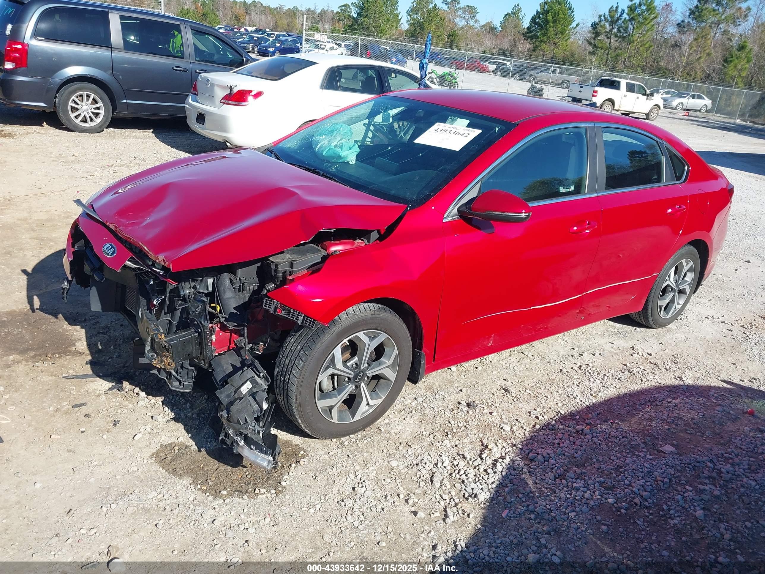 KIA FORTE image 2