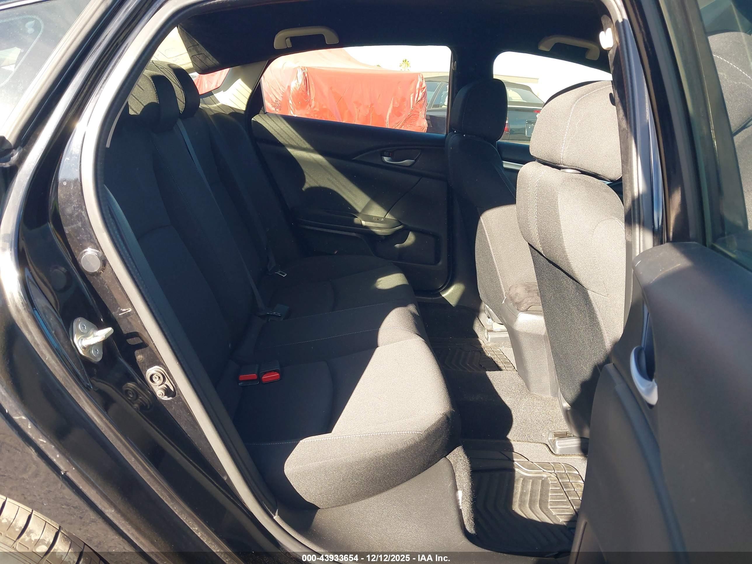 HONDA CIVIC image 8