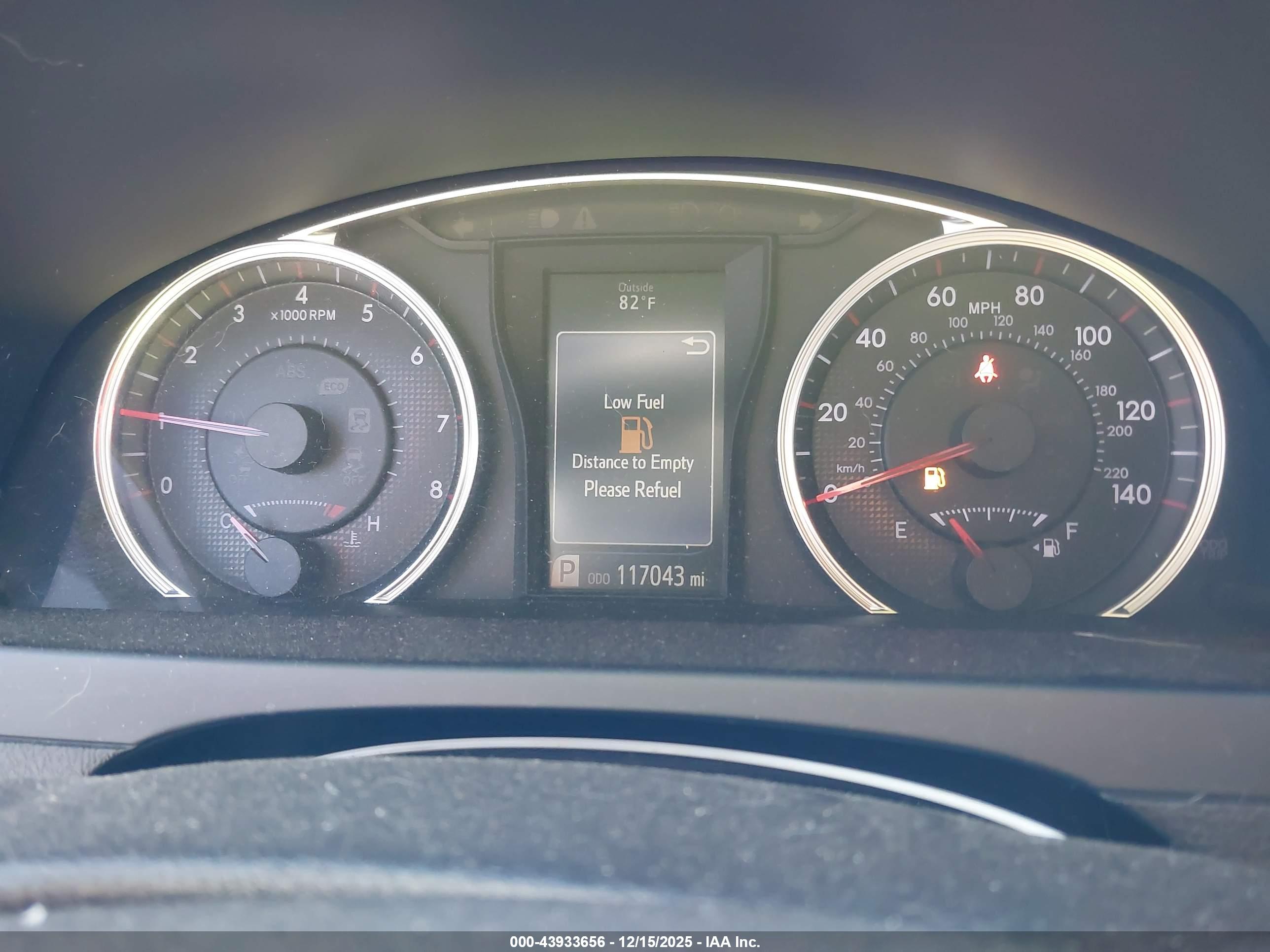 TOYOTA CAMRY image 7