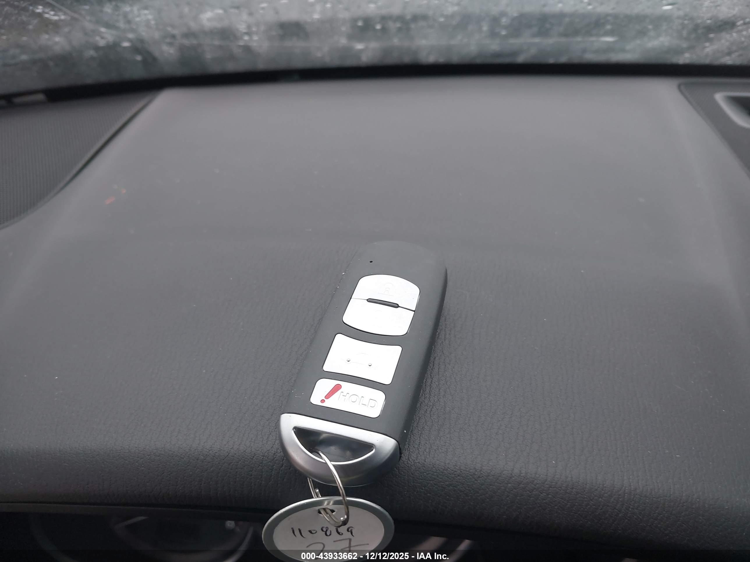 MAZDA CX-9 image 11