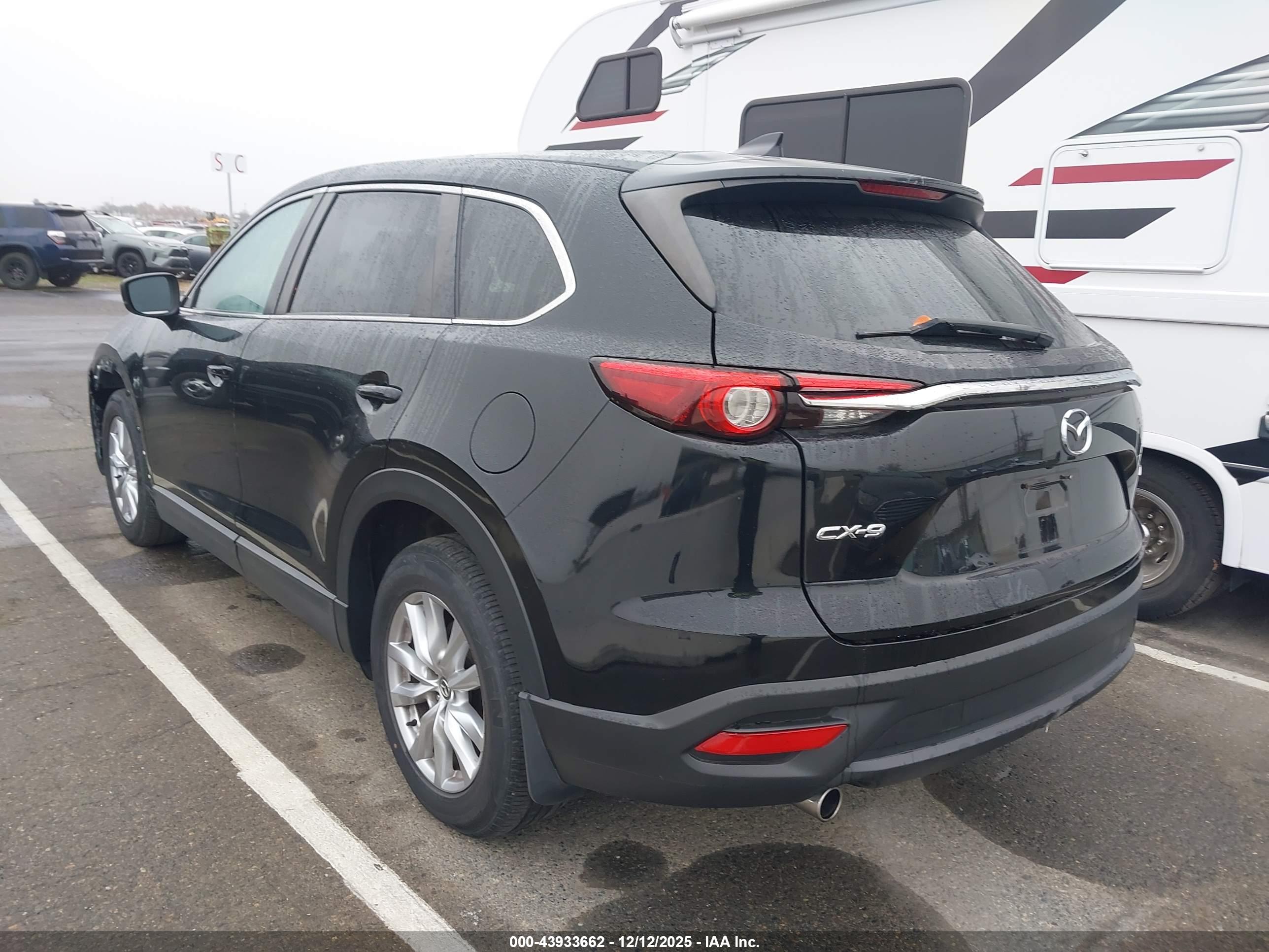 MAZDA CX-9 image 3
