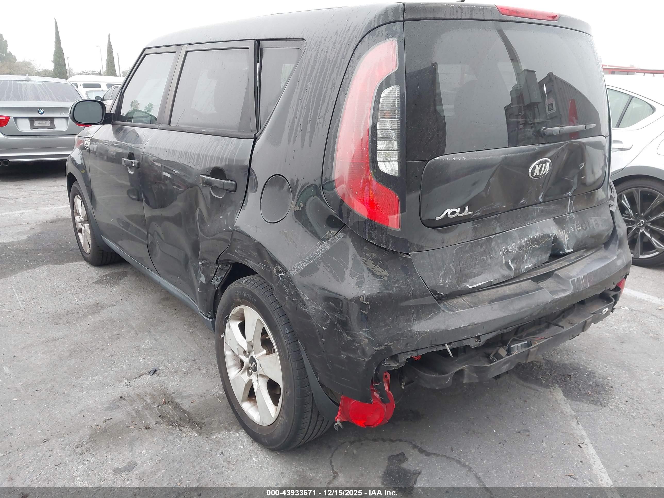 KIA SOUL image 3