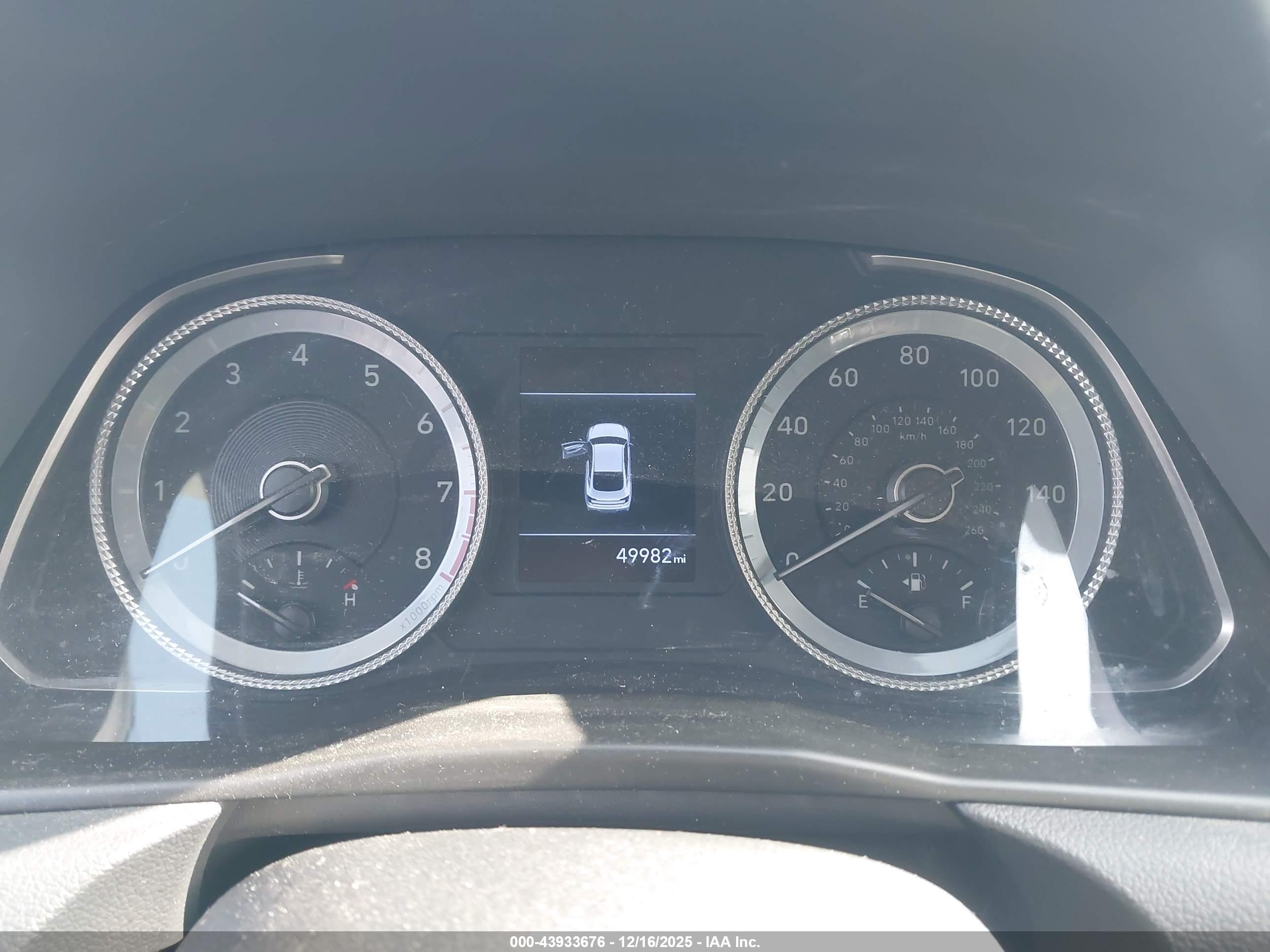 HYUNDAI SONATA image 7