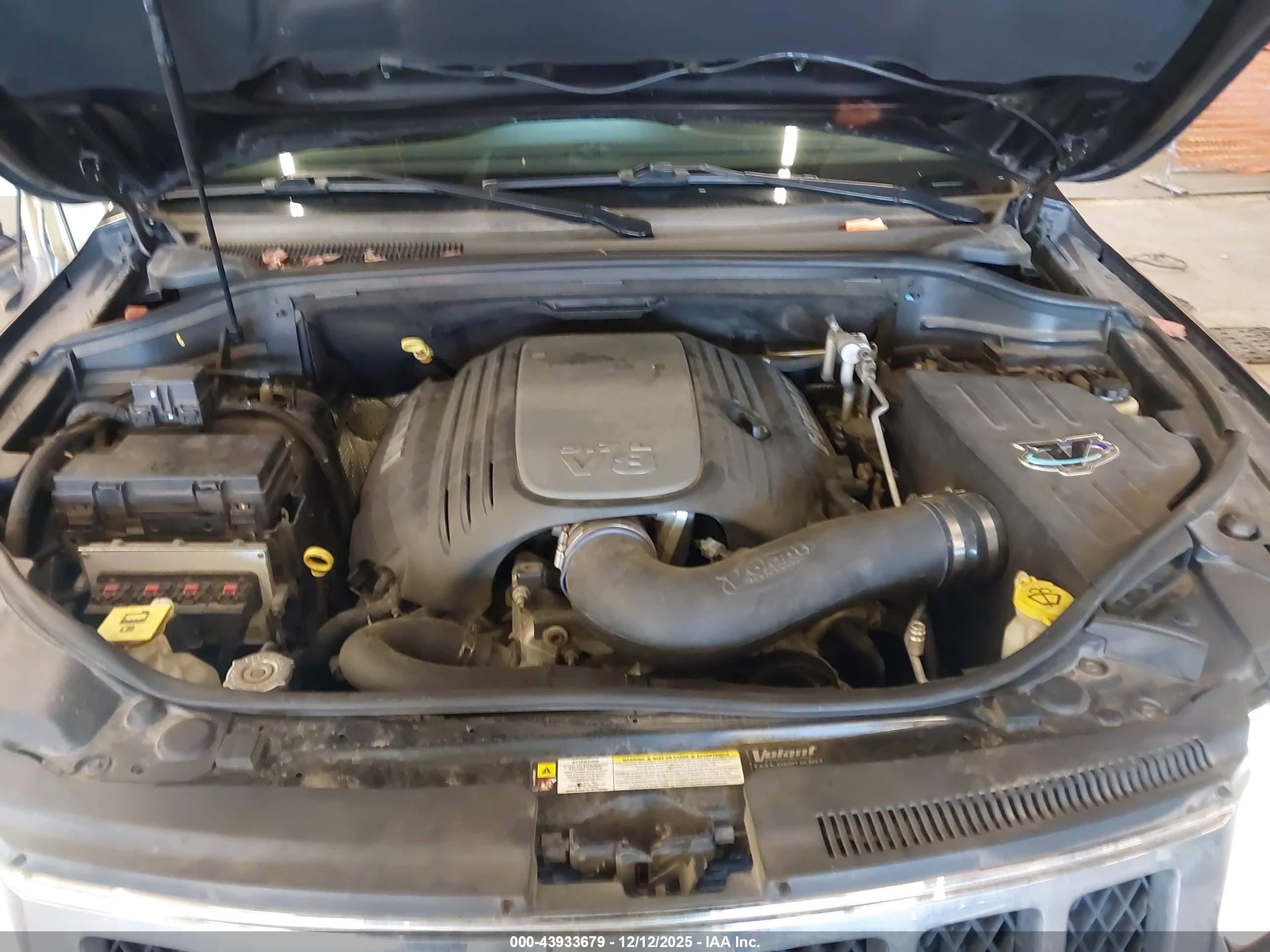 JEEP GRAND image 10