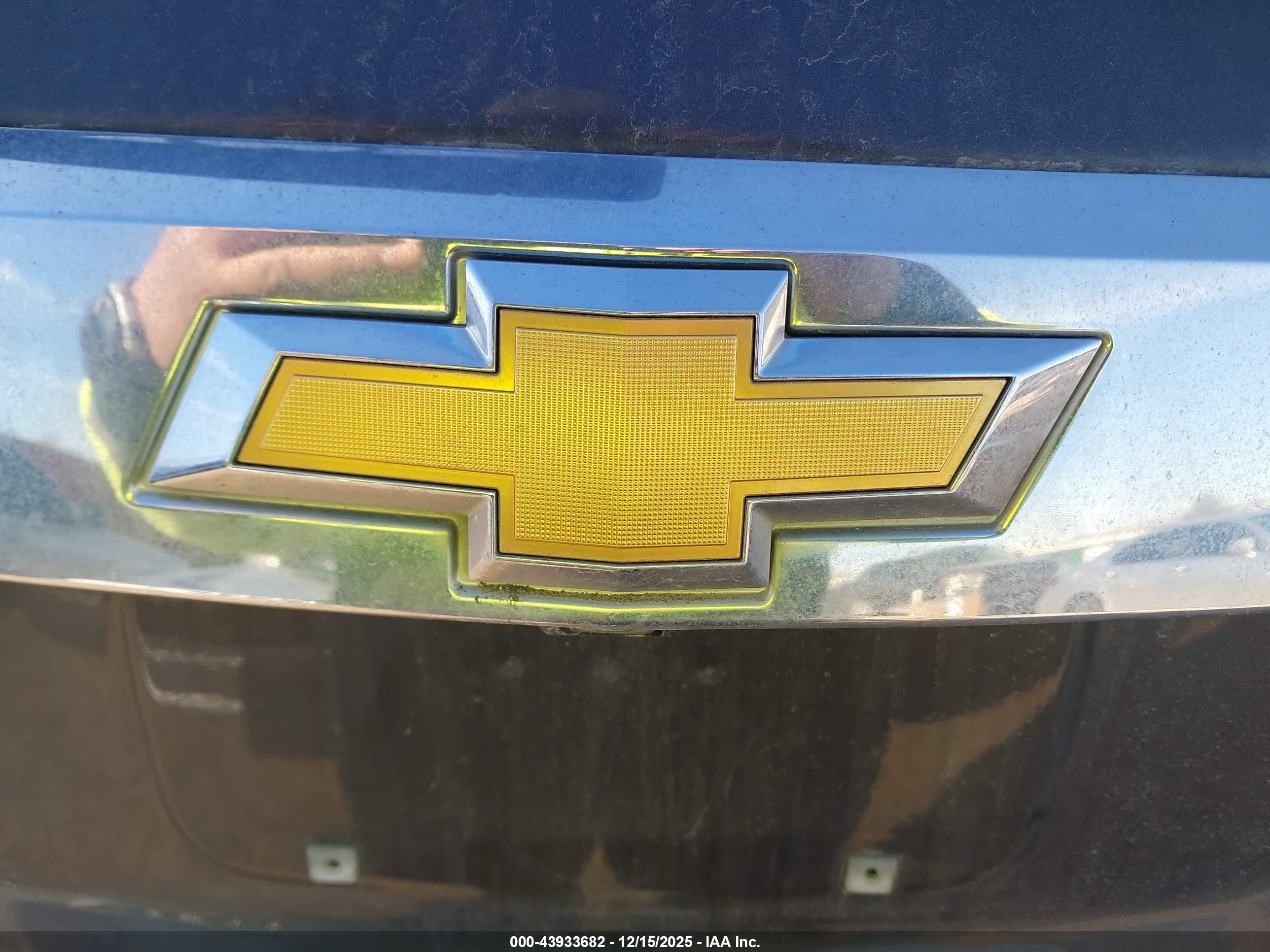 CHEVROLET TRAVERSE image 6