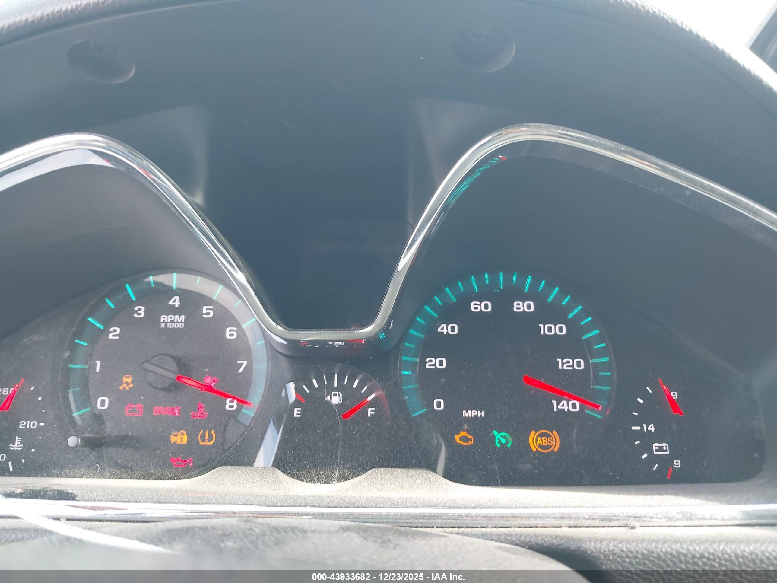 CHEVROLET TRAVERSE image 7