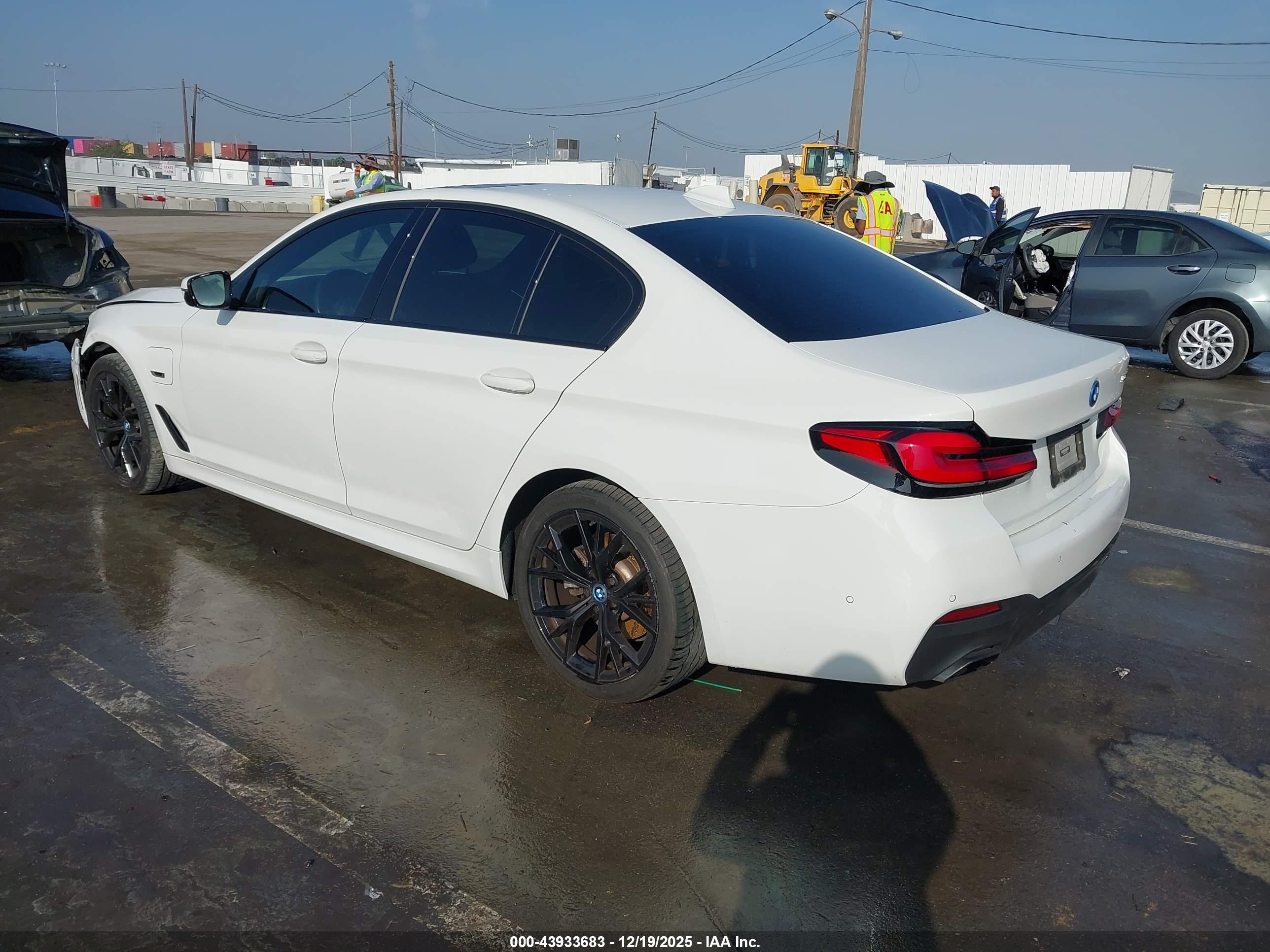 BMW 530E image 3