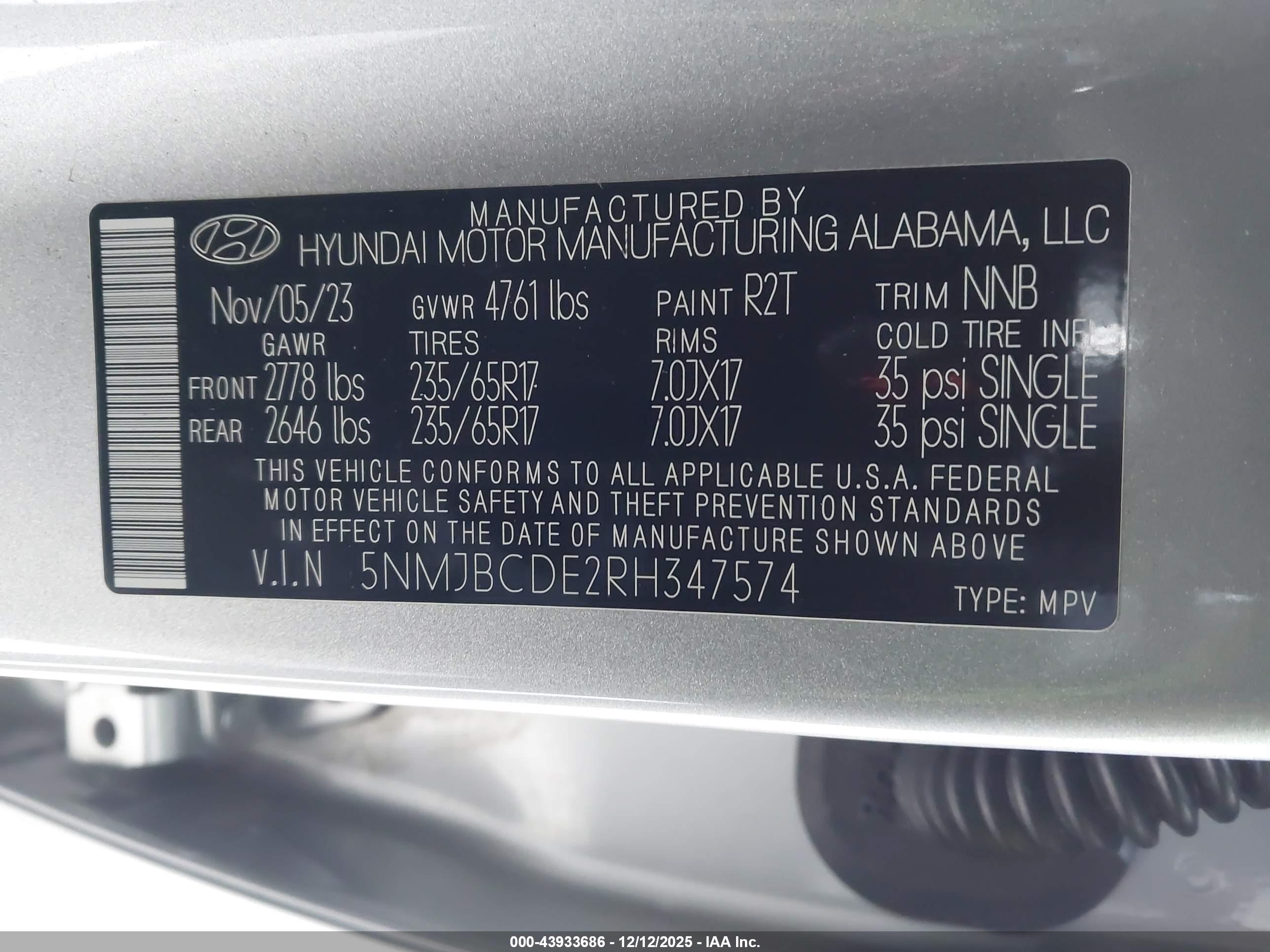 HYUNDAI TUCSON image 9