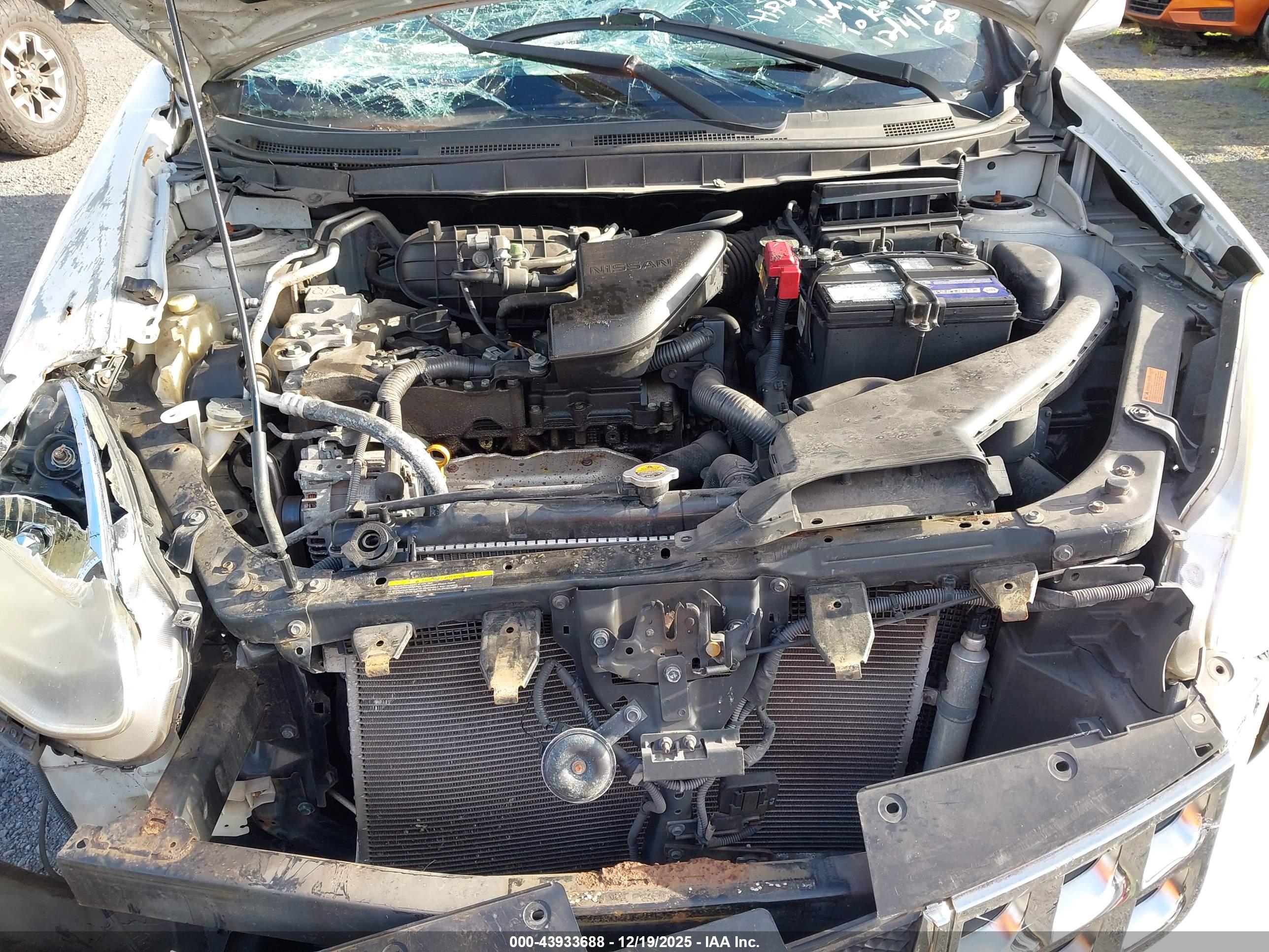 NISSAN ROGUE image 10
