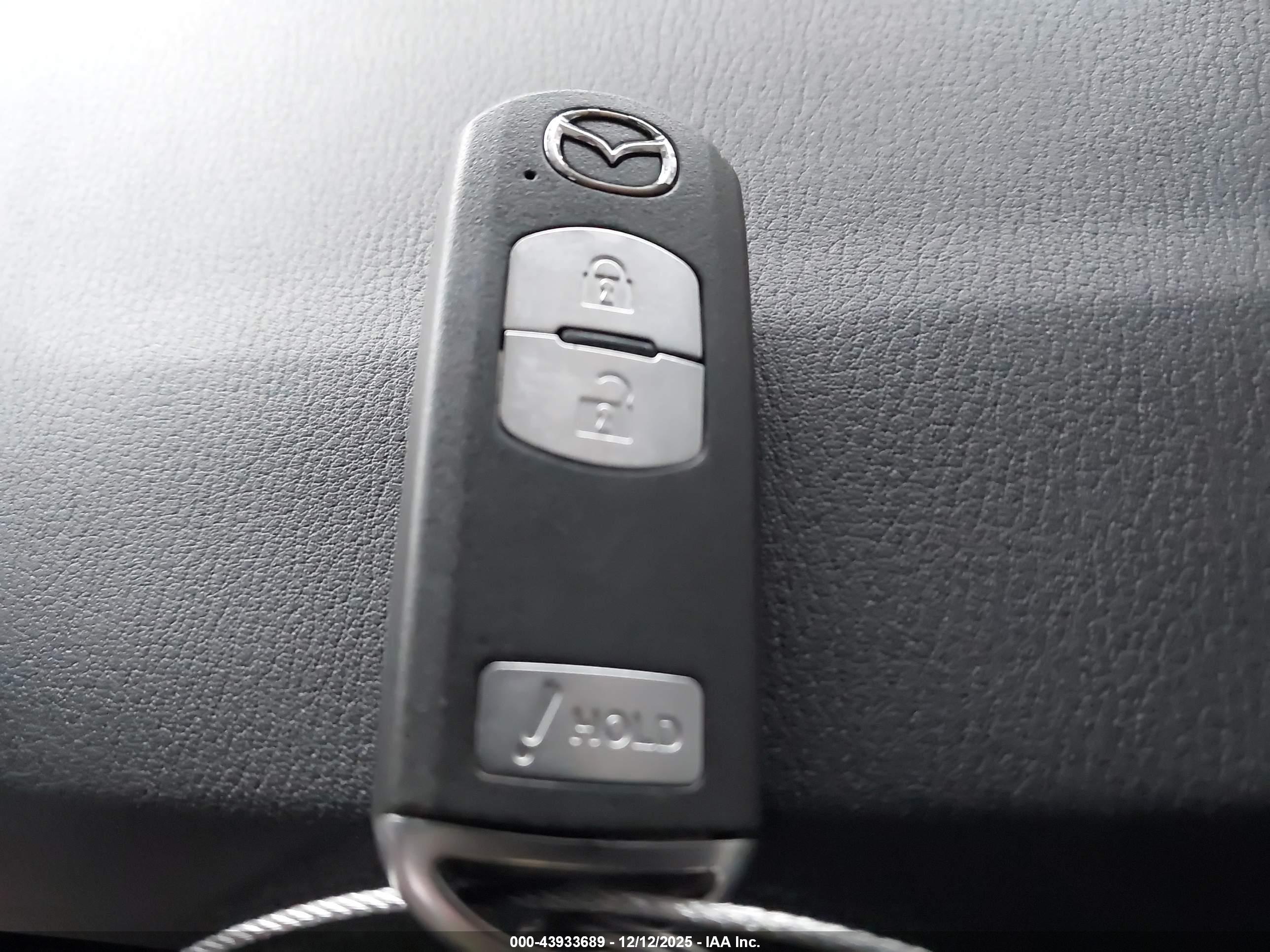 MAZDA CX-5 image 11