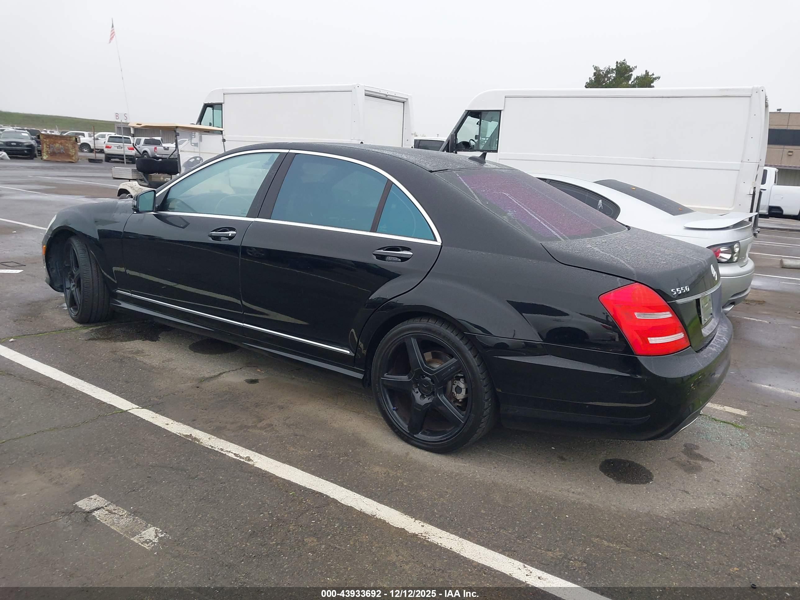 MERCEDES-BENZ S image 3