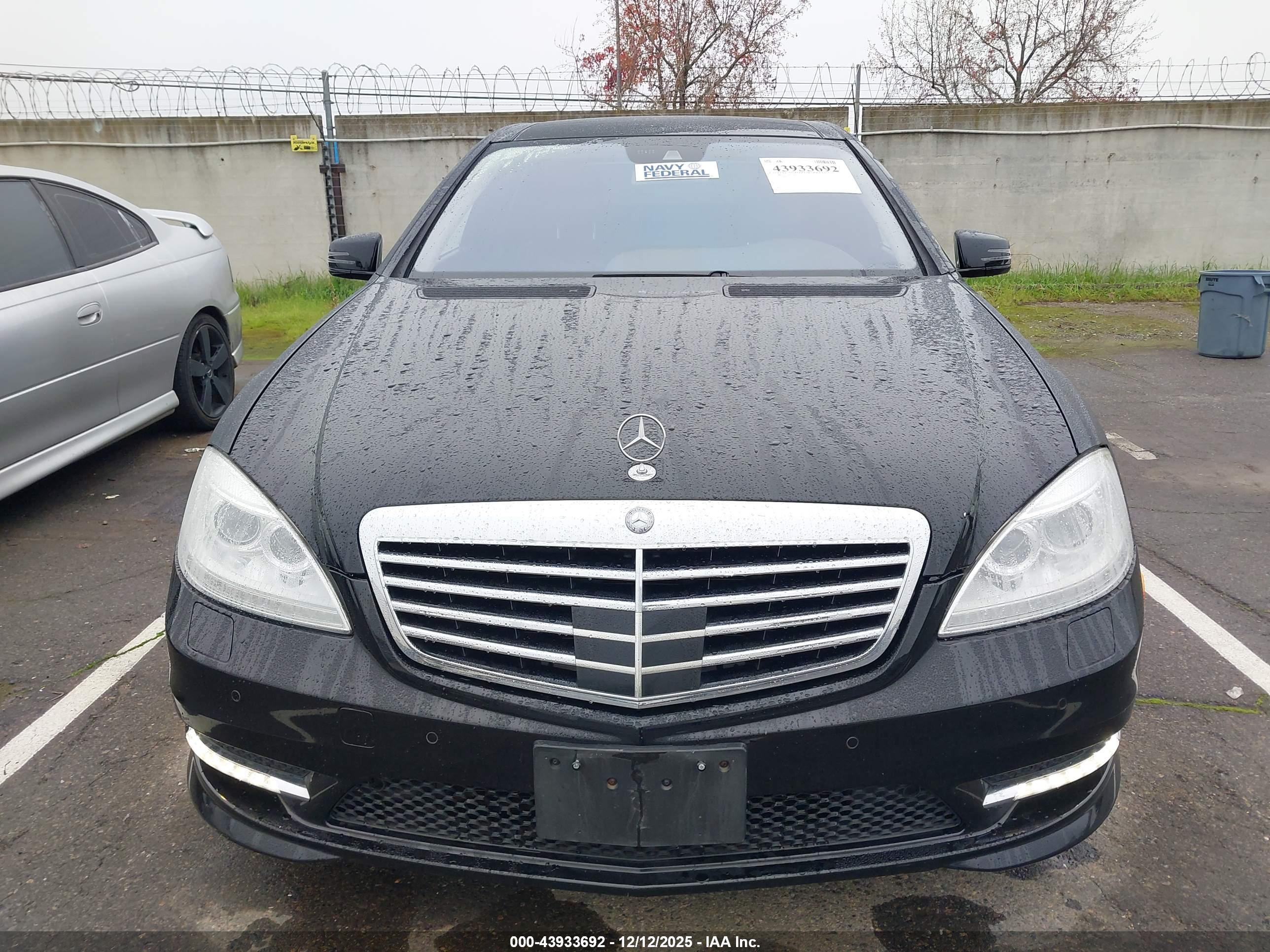 MERCEDES-BENZ S image 6
