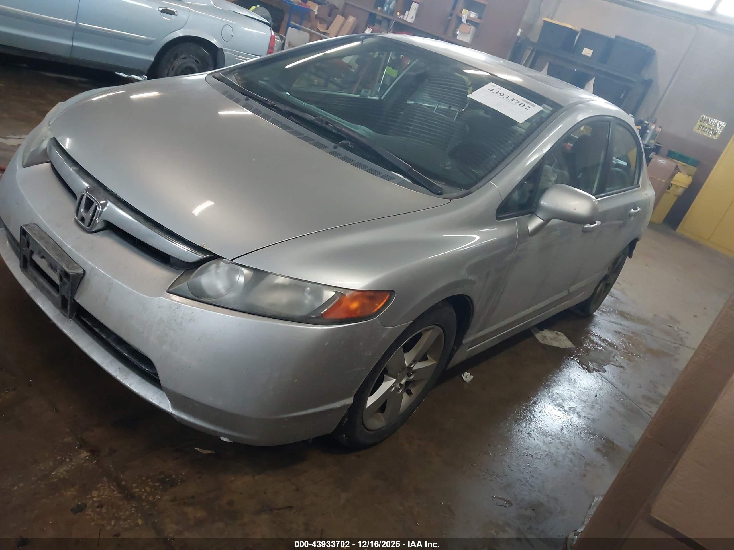HONDA CIVIC image 2