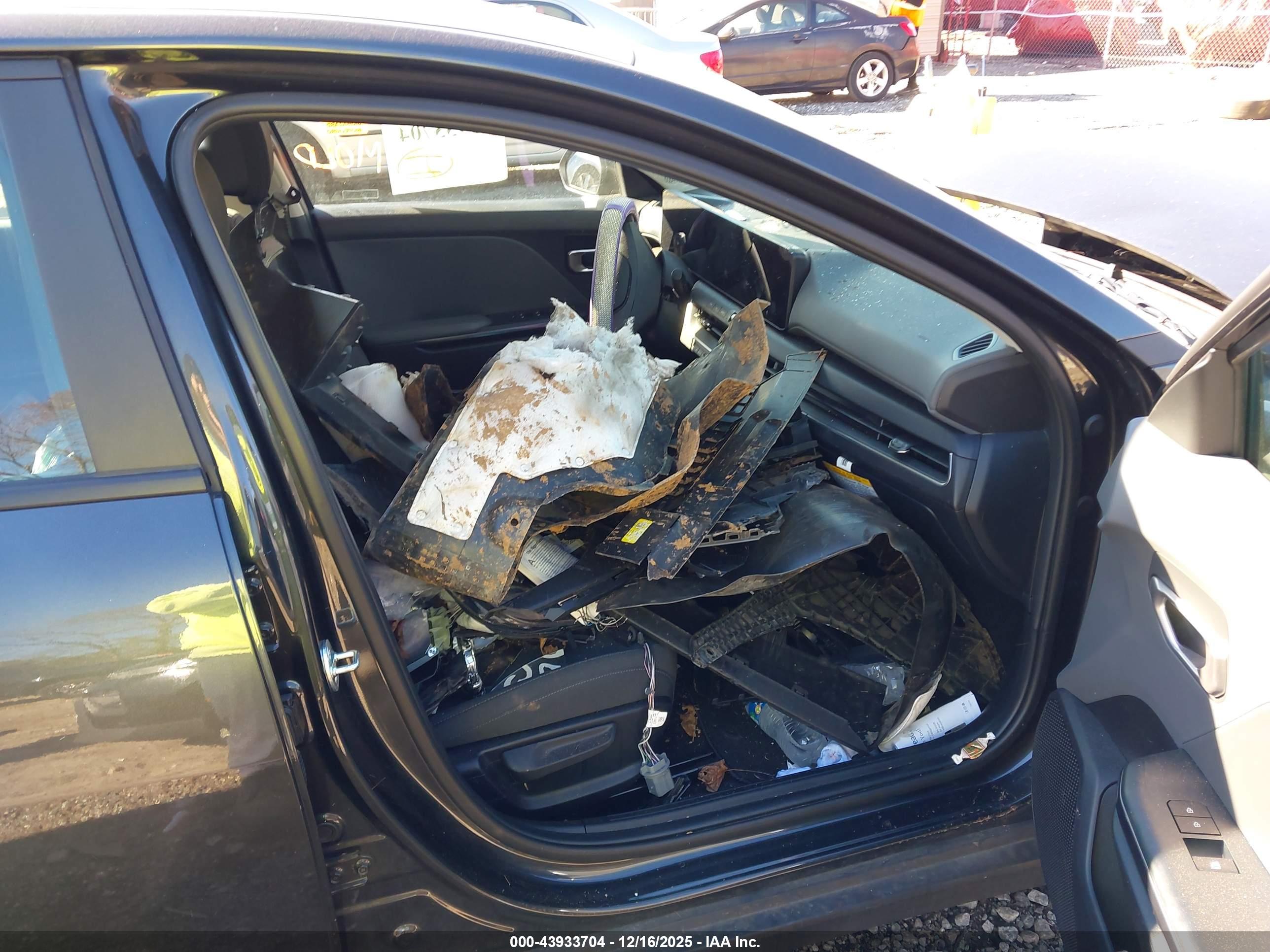 KIA K4 image 5