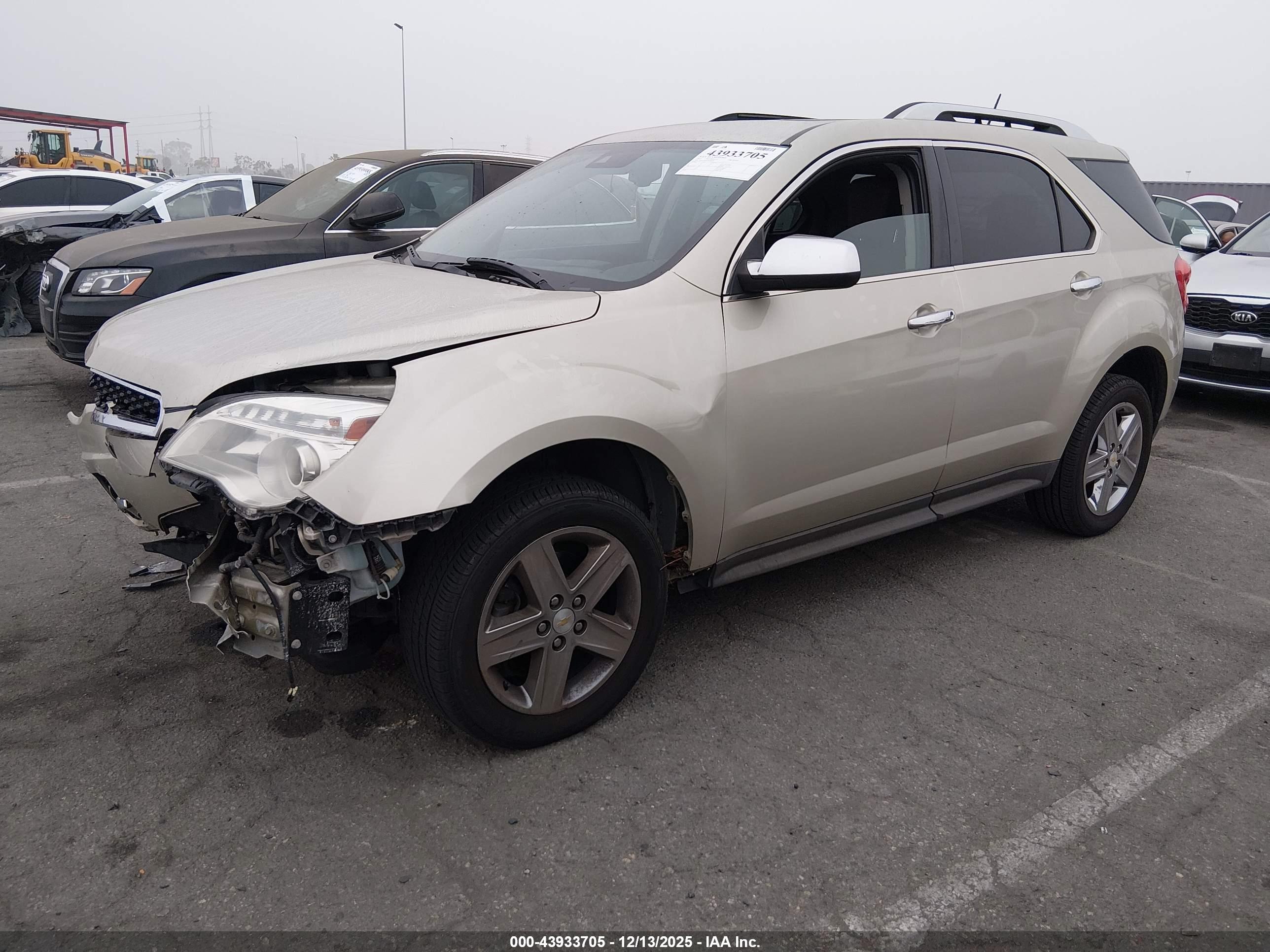 CHEVROLET EQUINOX image 2