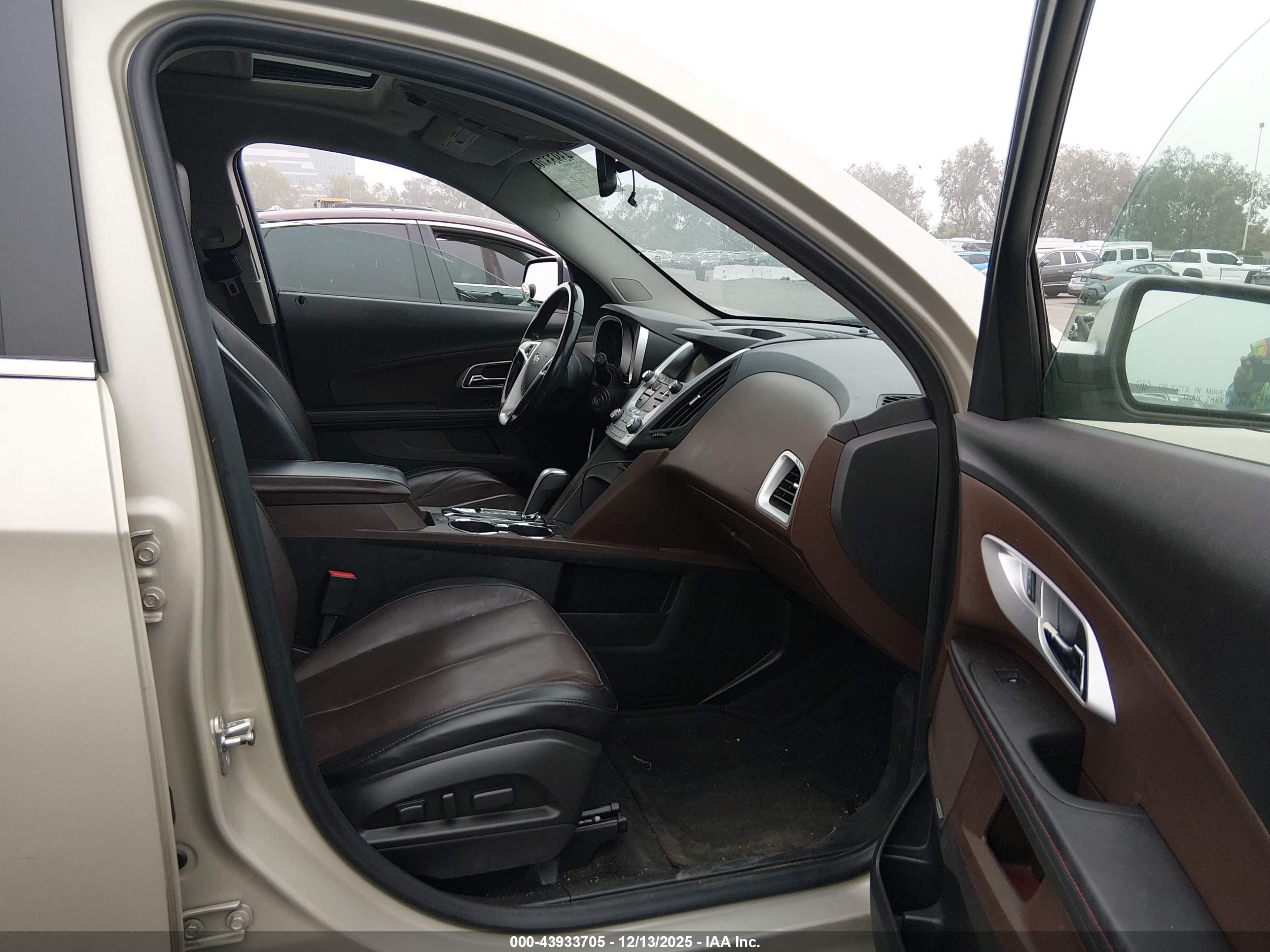 CHEVROLET EQUINOX image 5